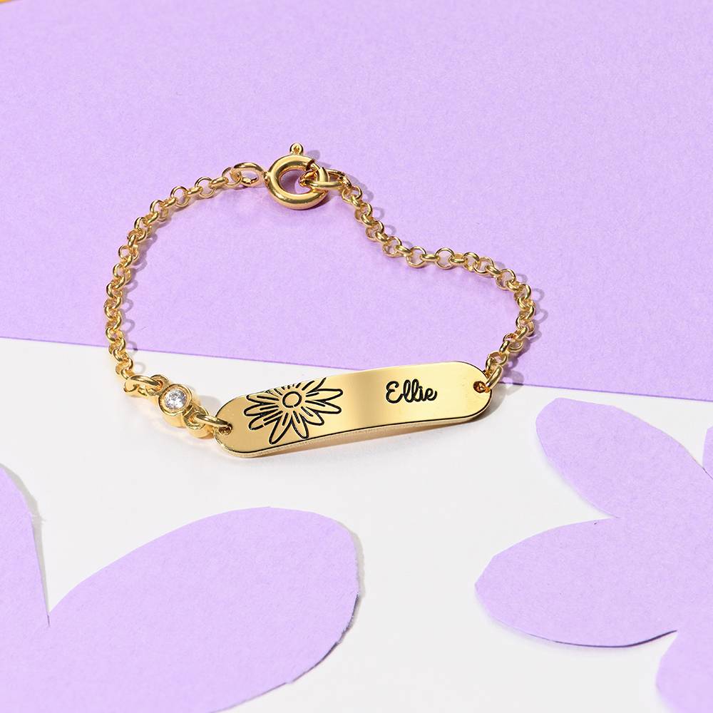 Lyla Baby Name Bracelet with Birth Flower and Stone in 18K Gold Vermeil