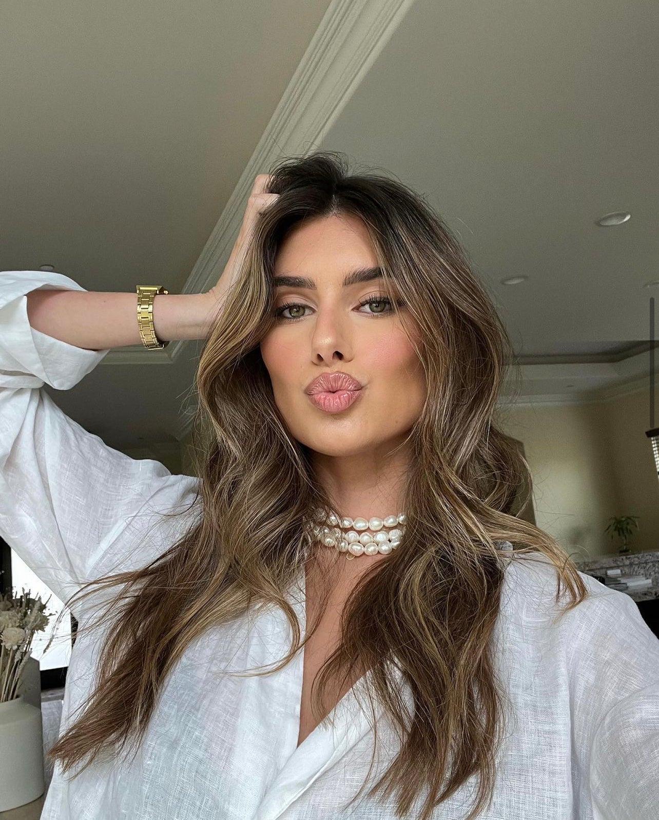 Lynn Pearl Choker Necklace