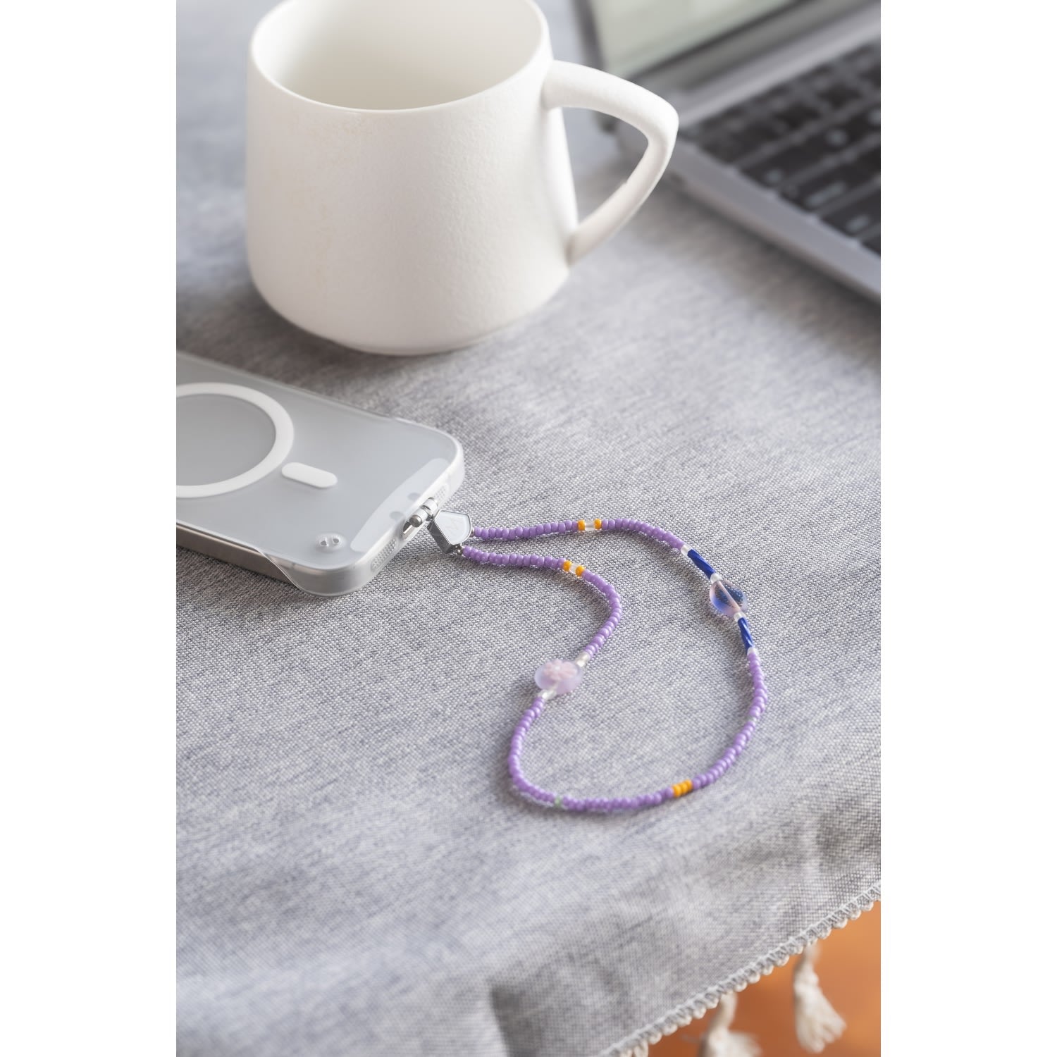M Beads Phone Bracelet - Lilac