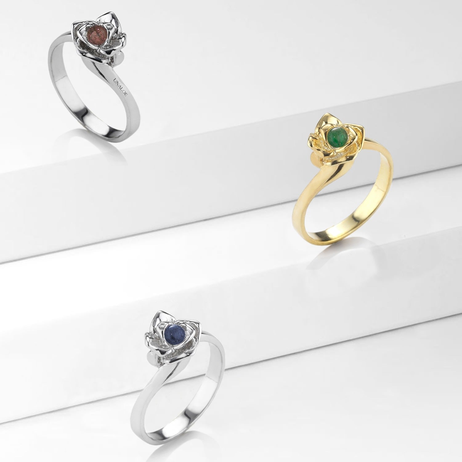 Magnifica Ring Sterling Silver Ruby