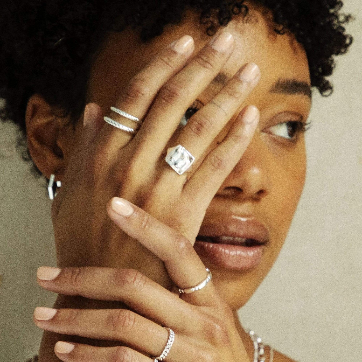 maia-ring-925-sterling-silver-daisy-london