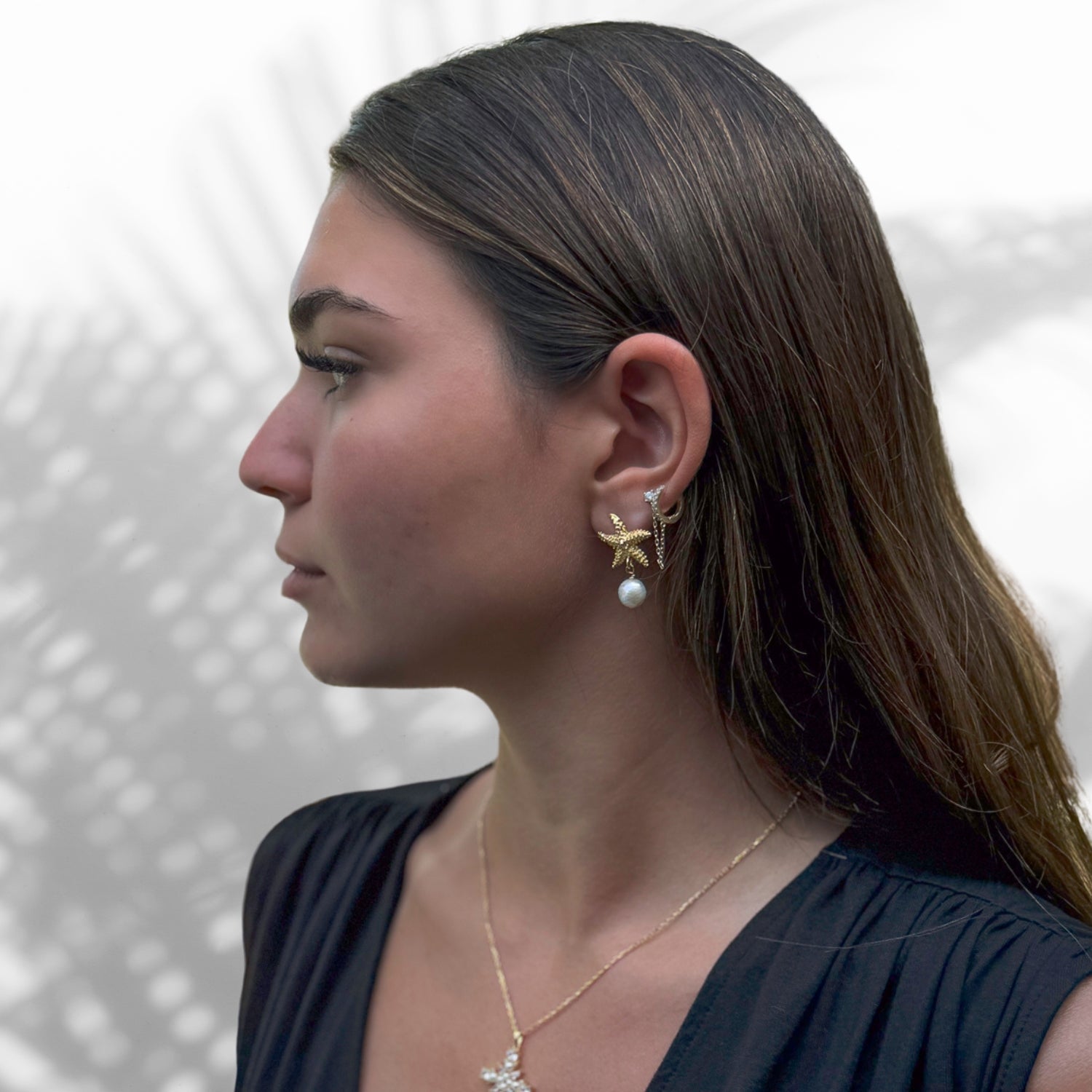 Majestic Gold Starfish & Pearl Earrings - Gold