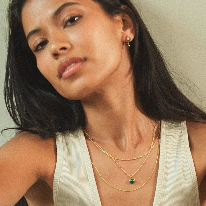 malachite-healing-stone-necklace-18ct-gold-plated-sterling-silver-daisy-london