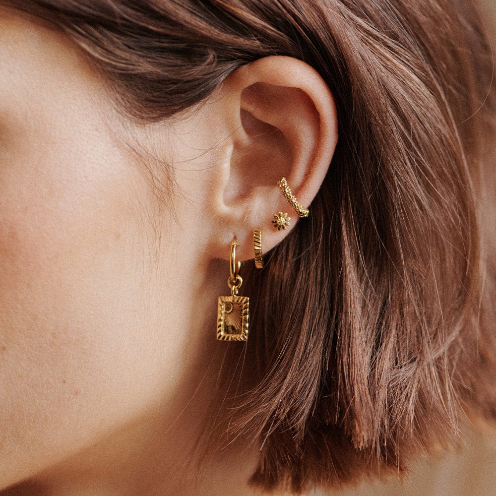 marguerite-daisy-stud-earrings-18ct-gold-plated-925-sterling-silver-and-18ct-gold-plated-daisy-london