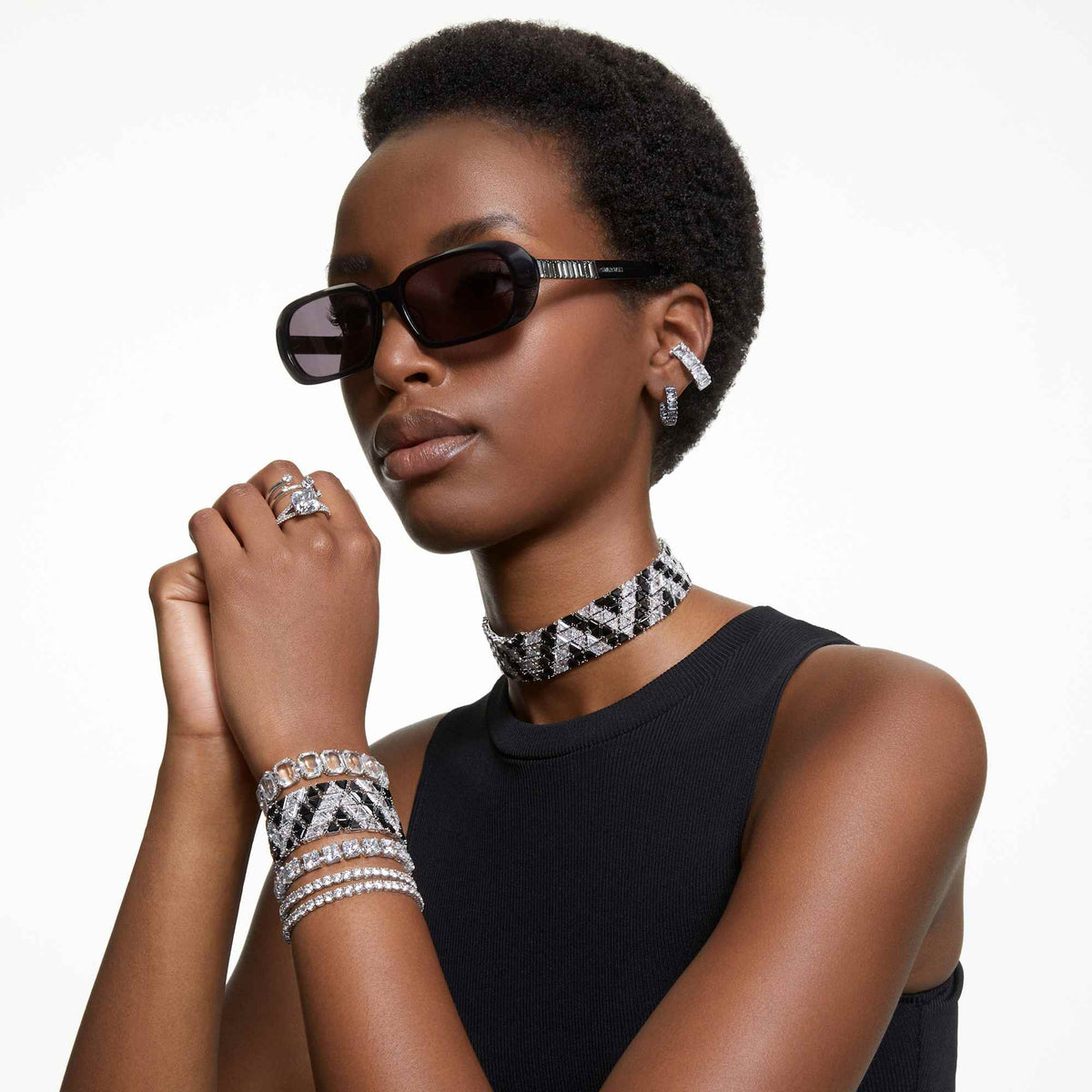 matrix-choker-swarovski