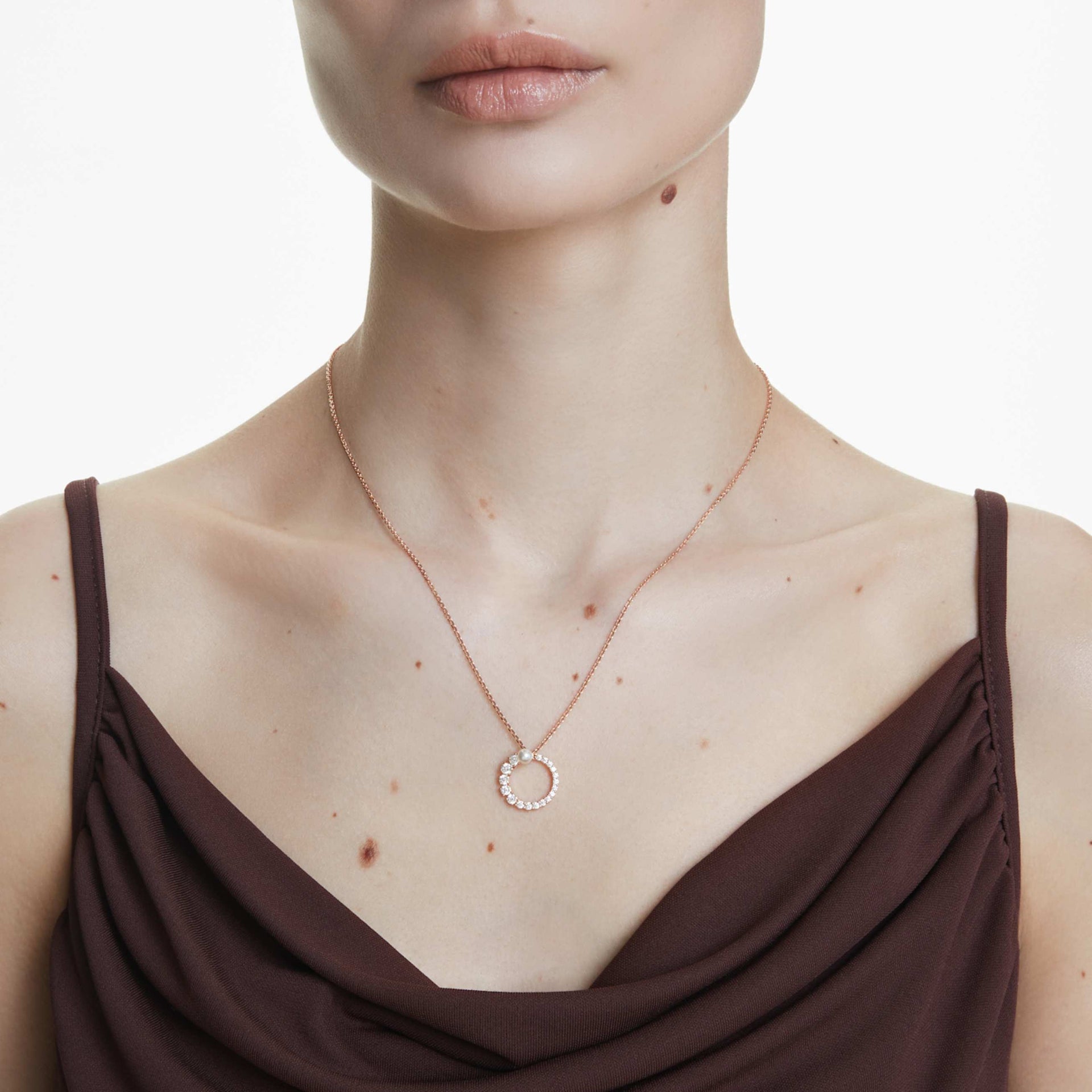 MATRIX PENDANT CRYSTAL PEARL ROUND CUT WHITE ROSE GOLD TONE PLATED