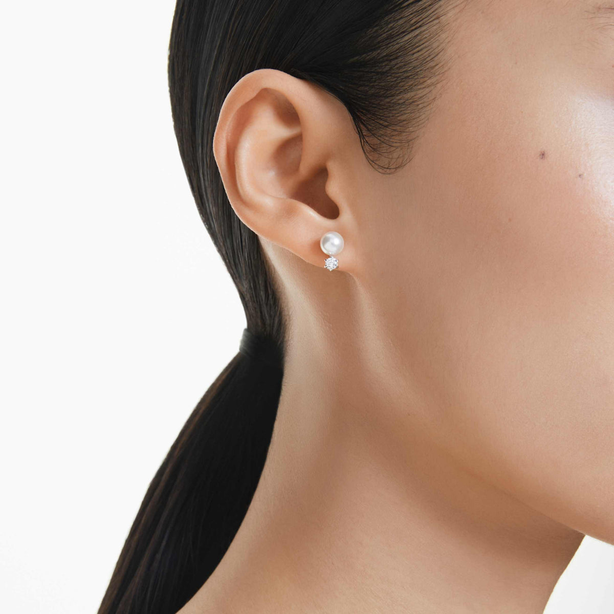 MATRIX STUD EARRINGS CRYSTAL PEARL ROUND CUT WHITE RHODIUM PLATED