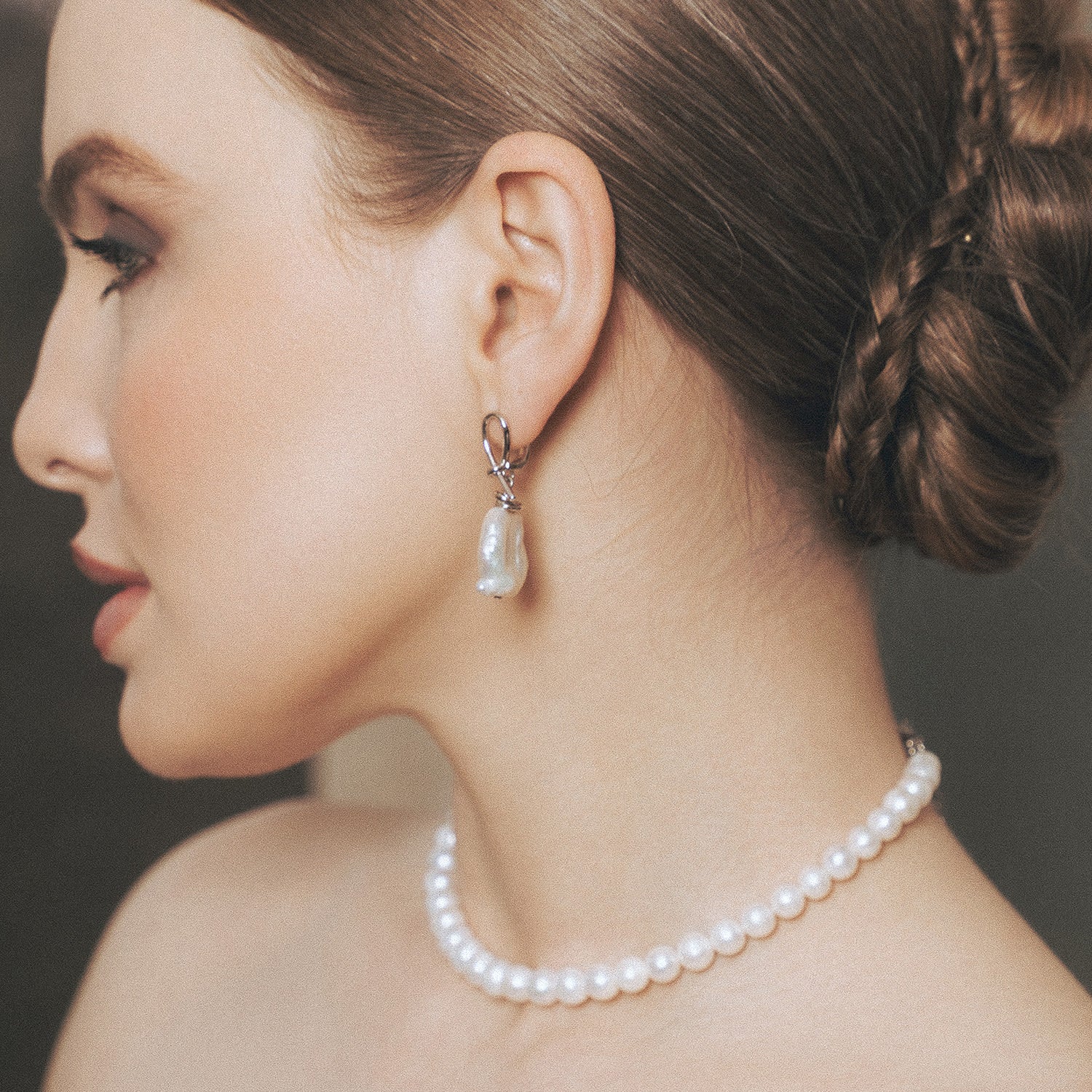 Mayfair Pearls Classic Pearl Choker Necklace