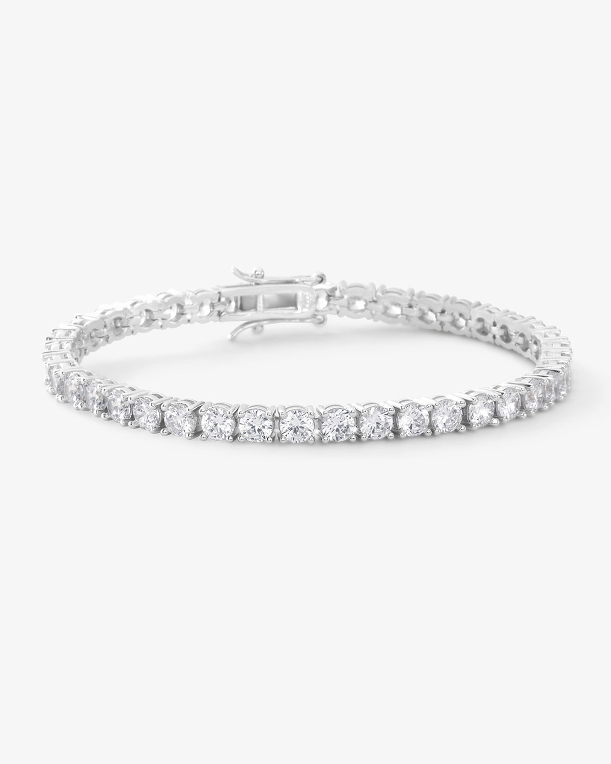 grand-heiress-tennis-bracelet-in-silver-and-white-diamondettes