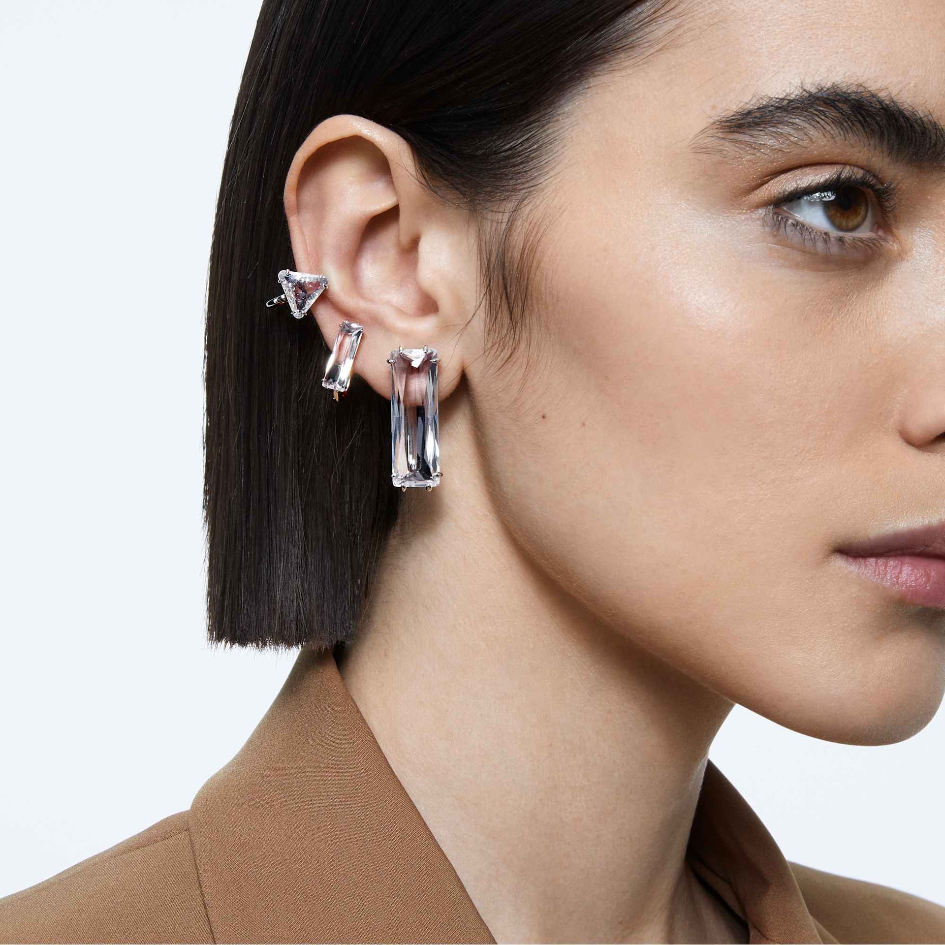 mesmera-clip-earring-swarovski