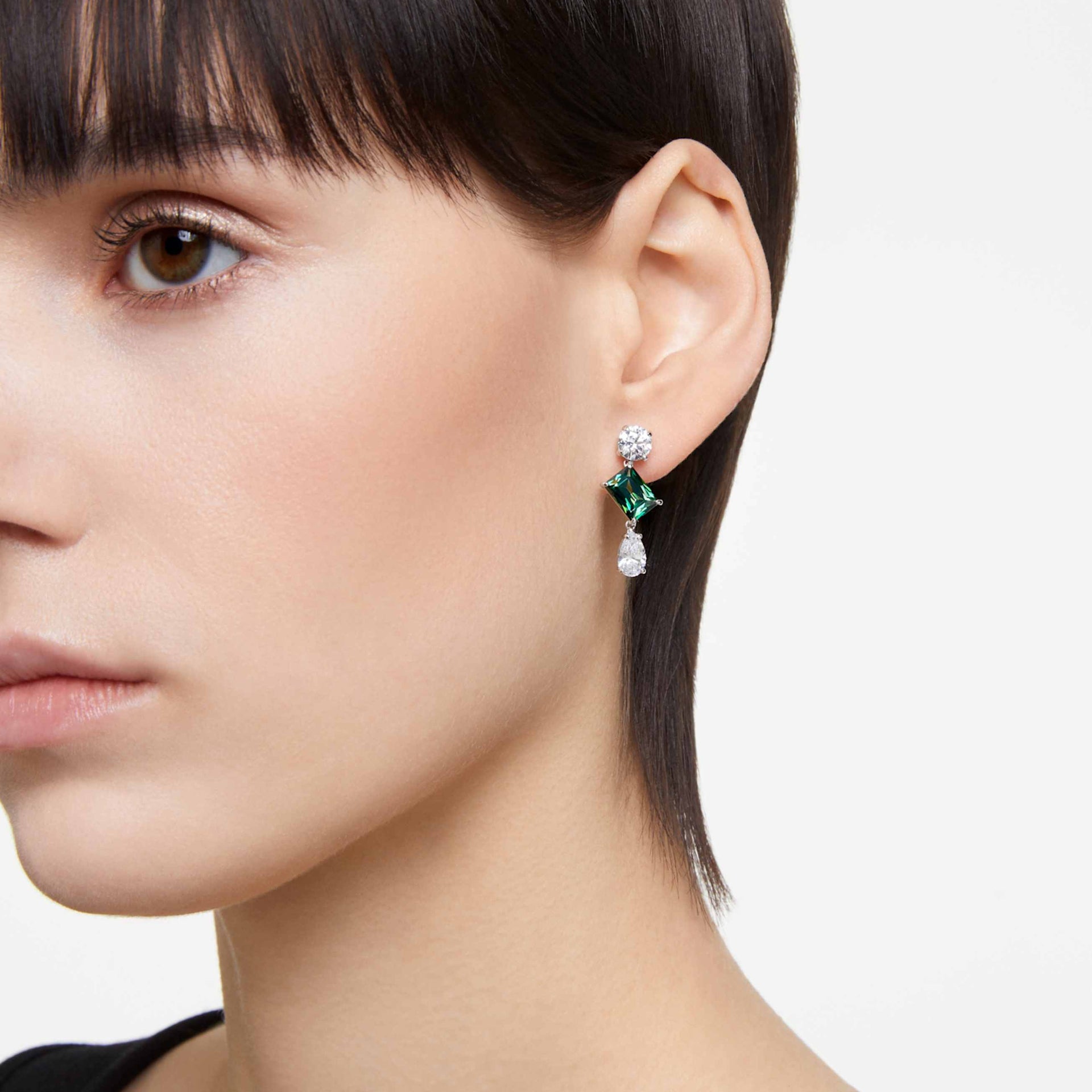 MESMERA DROP EARRINGS MIXED CUTS GREEN RHODIUM PLATED