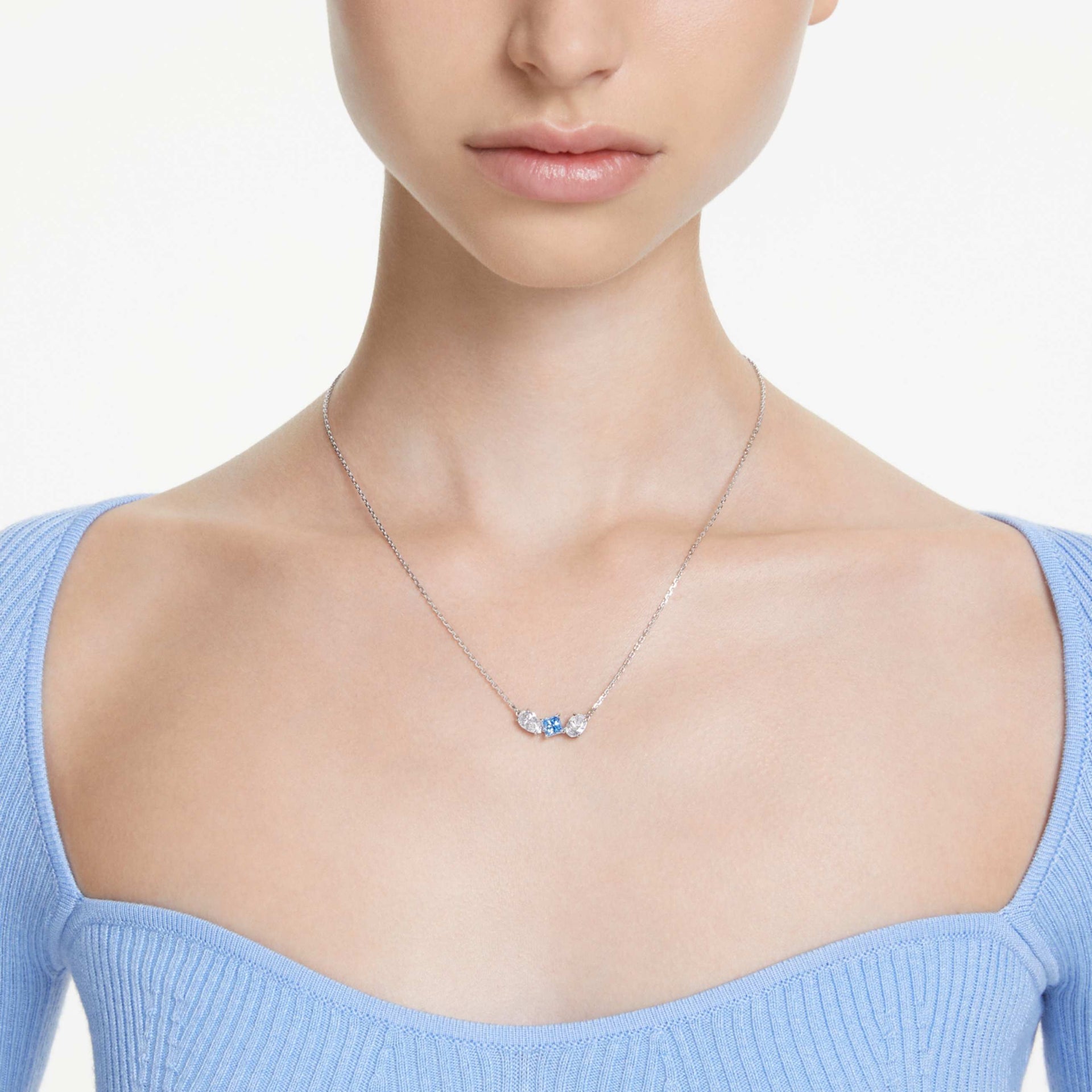 MESMERA PENDANT MIXED CUTS BLUE RHODIUM PLATED