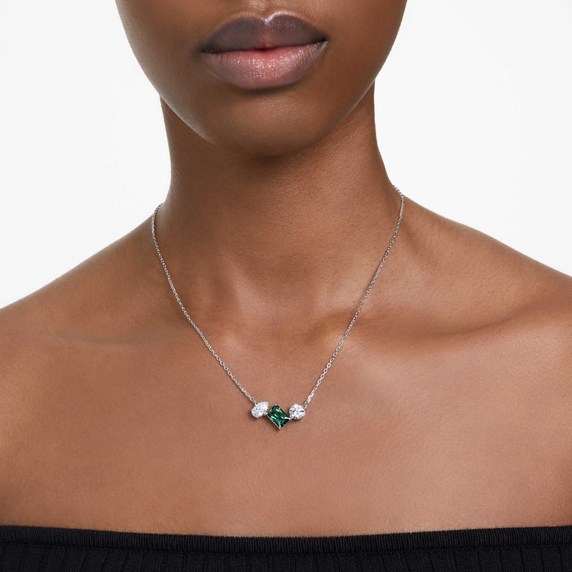 MESMERA PENDANT MIXED CUTS GREEN RHODIUM PLATED