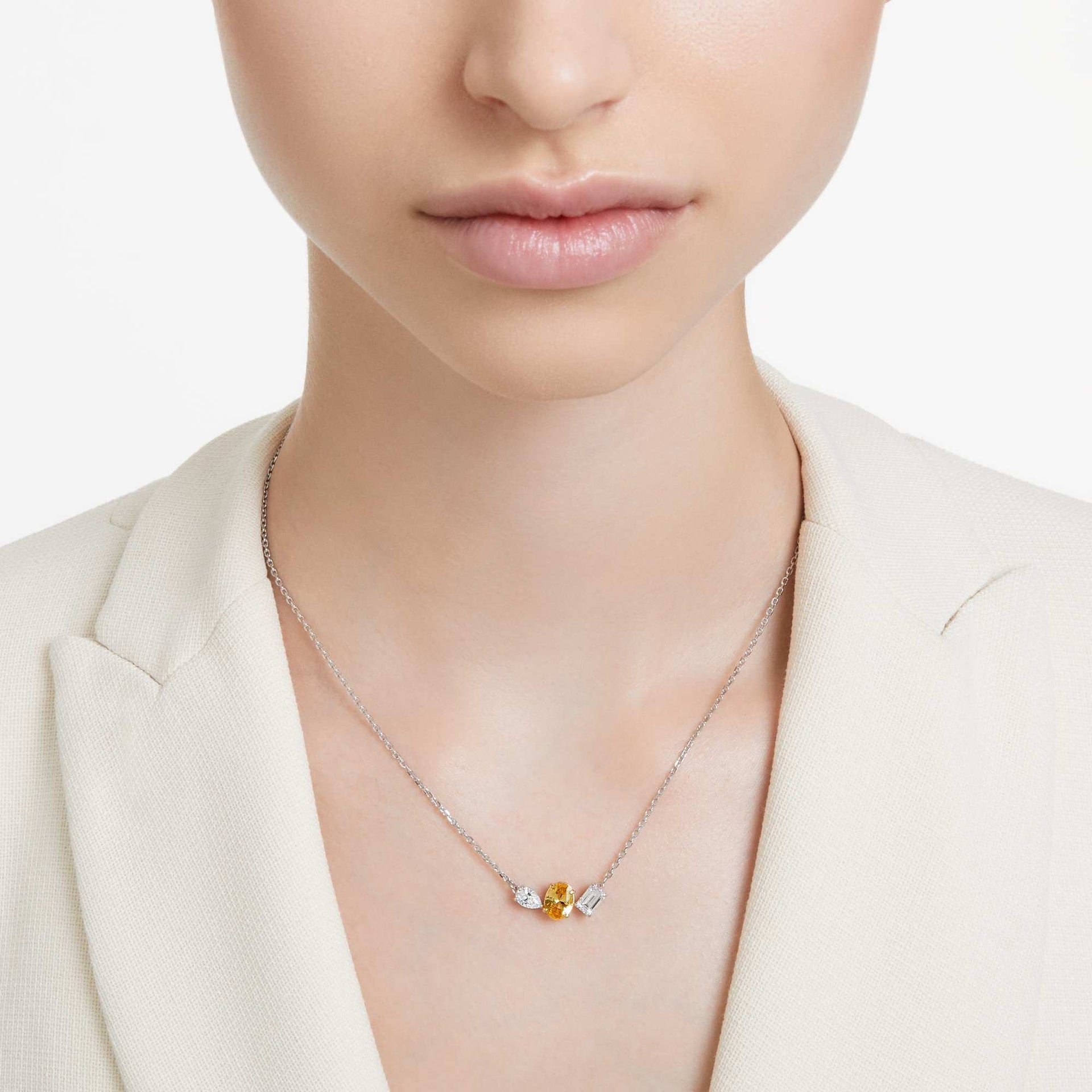 mesmera-pendant-swarovski