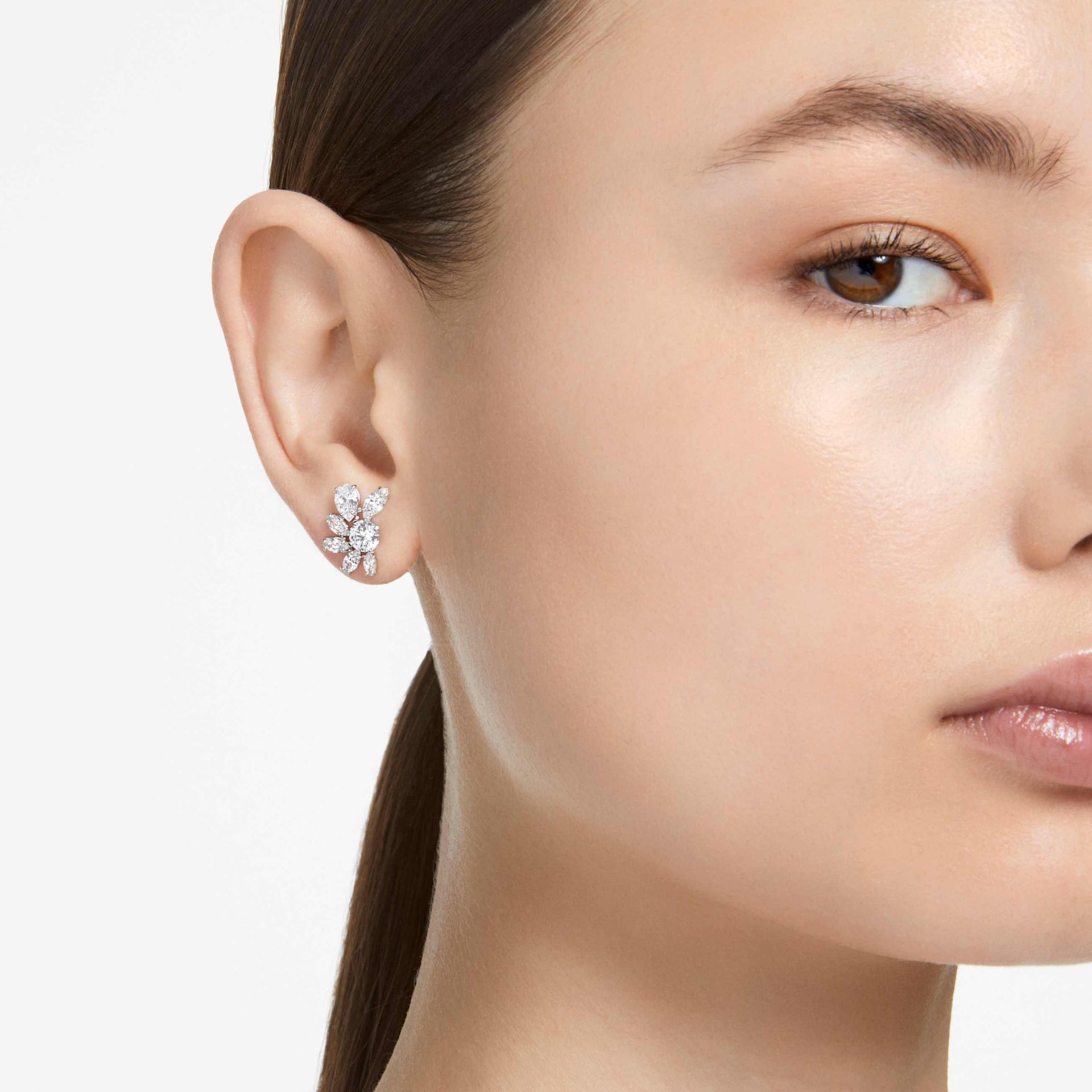 MESMERA STUD EARRINGS MIXED CUTS FLOWER WHITE RHODIUM PLATED