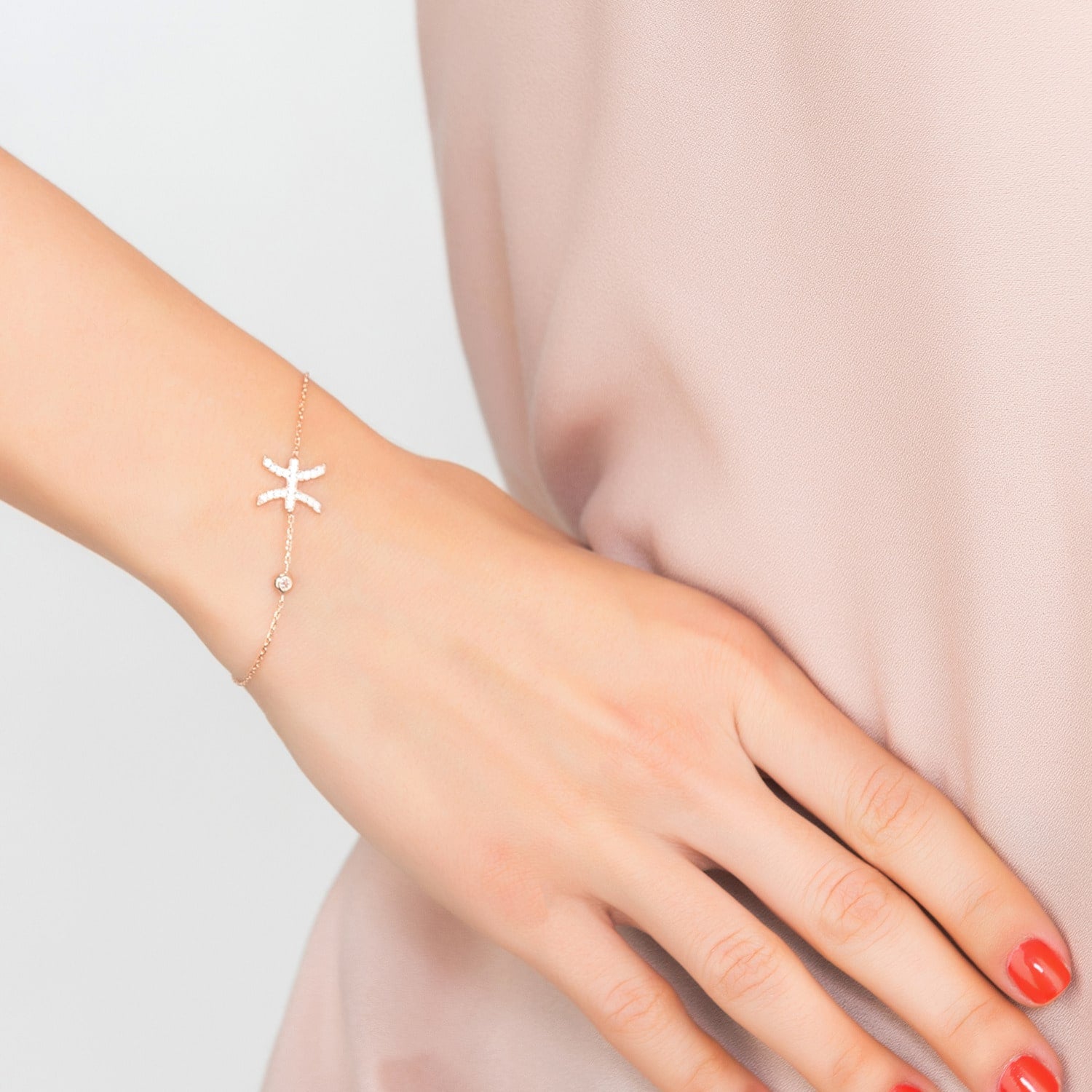 Zodiac Horoscope Star Sign Bracelet Pisces Gold