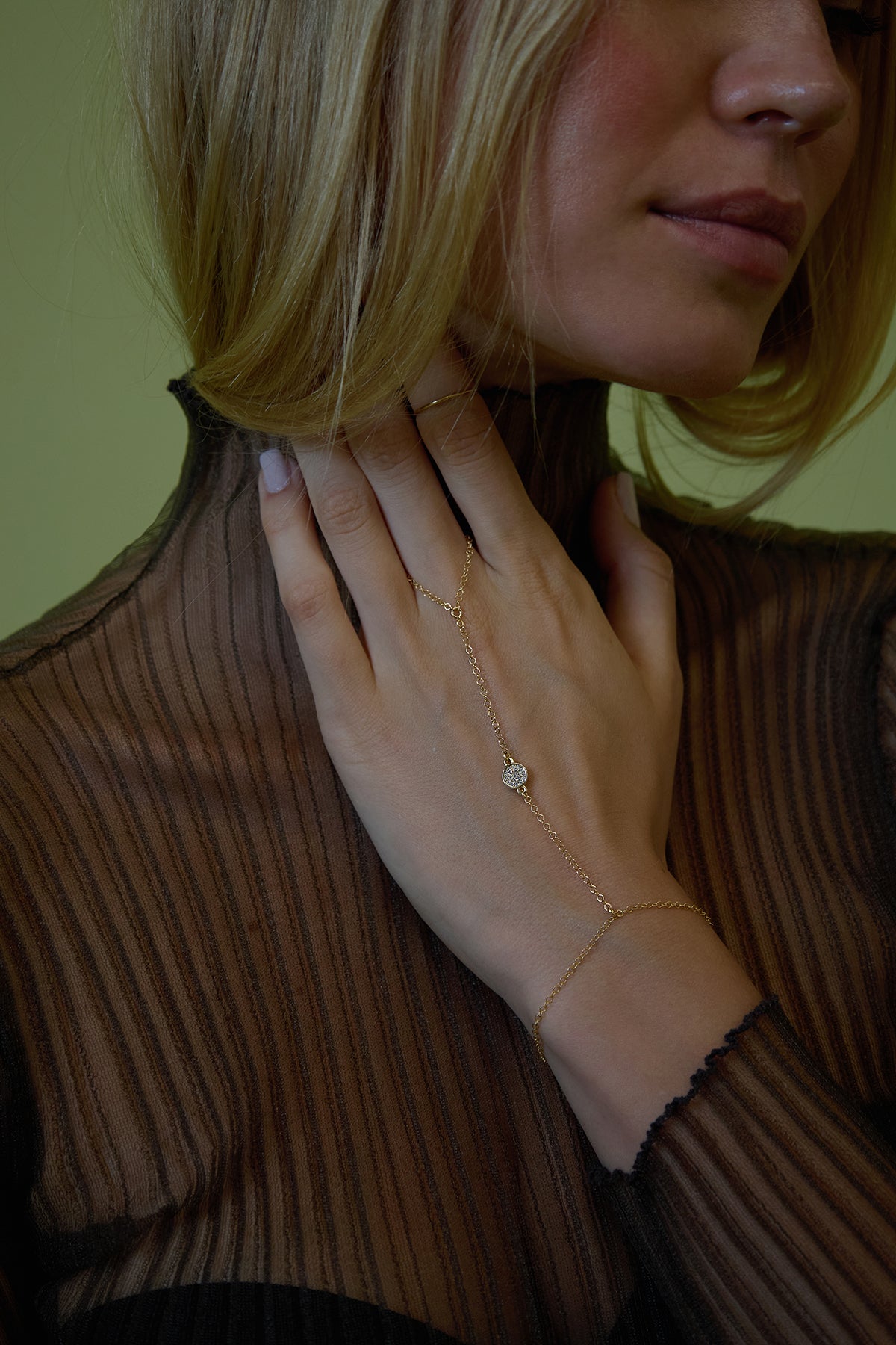 Mia Cz Charm Hand Chain