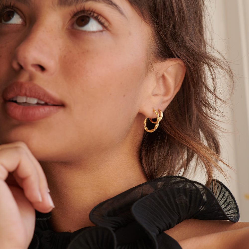 midi-rope-twist-hoop-earrings-18ct-gold-plated-daisy-london