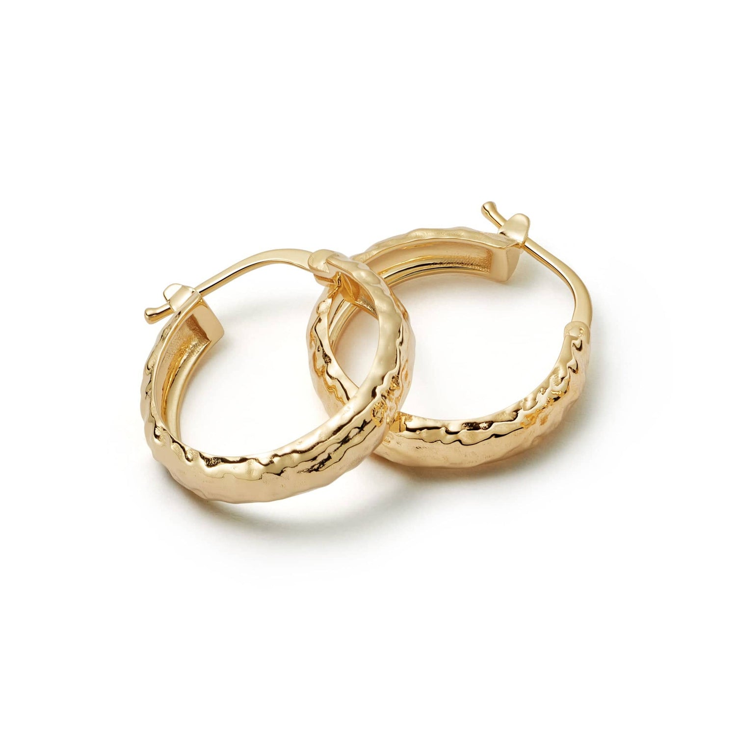 midi-textured-hoop-earrings-18ct-gold-plated-daisy-london