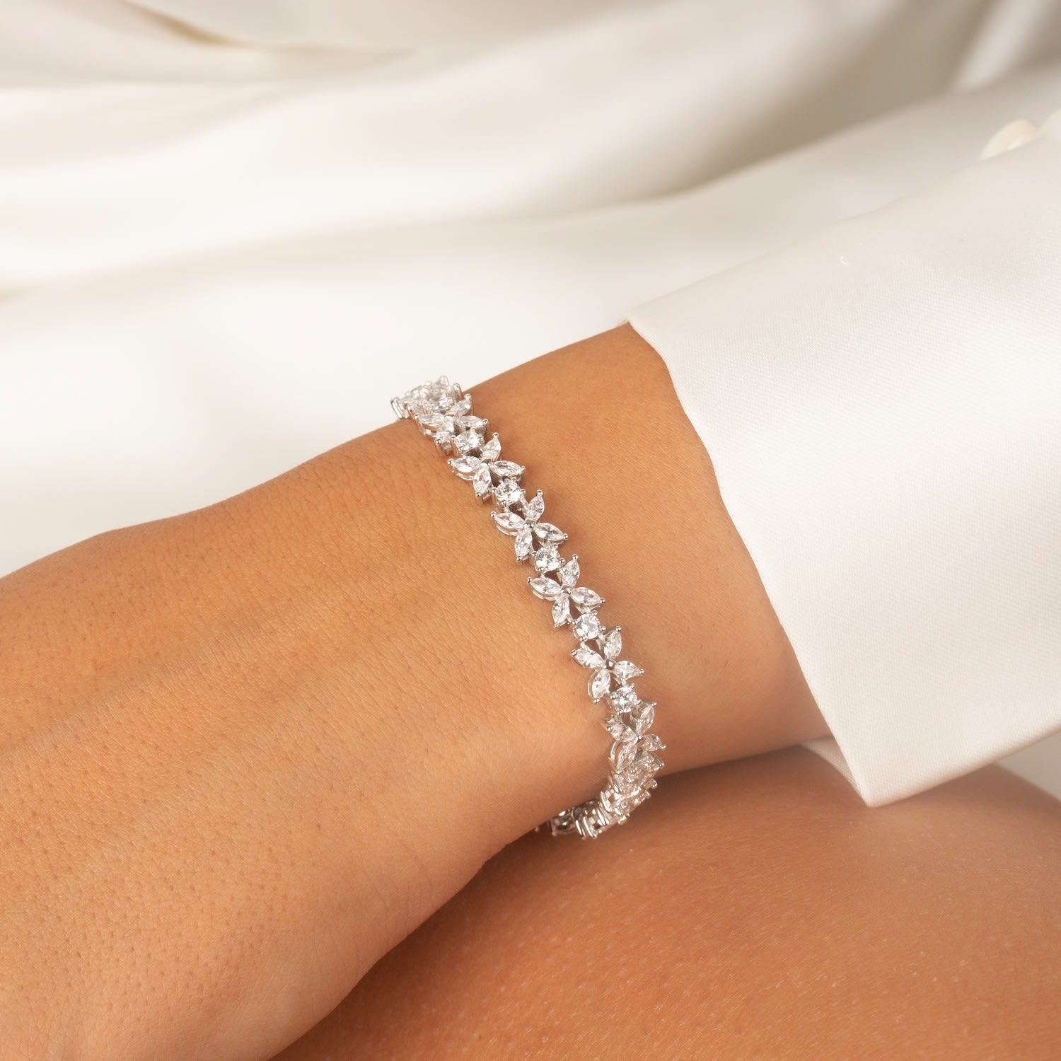 Mila Marquise Cut Tennis Bracelet