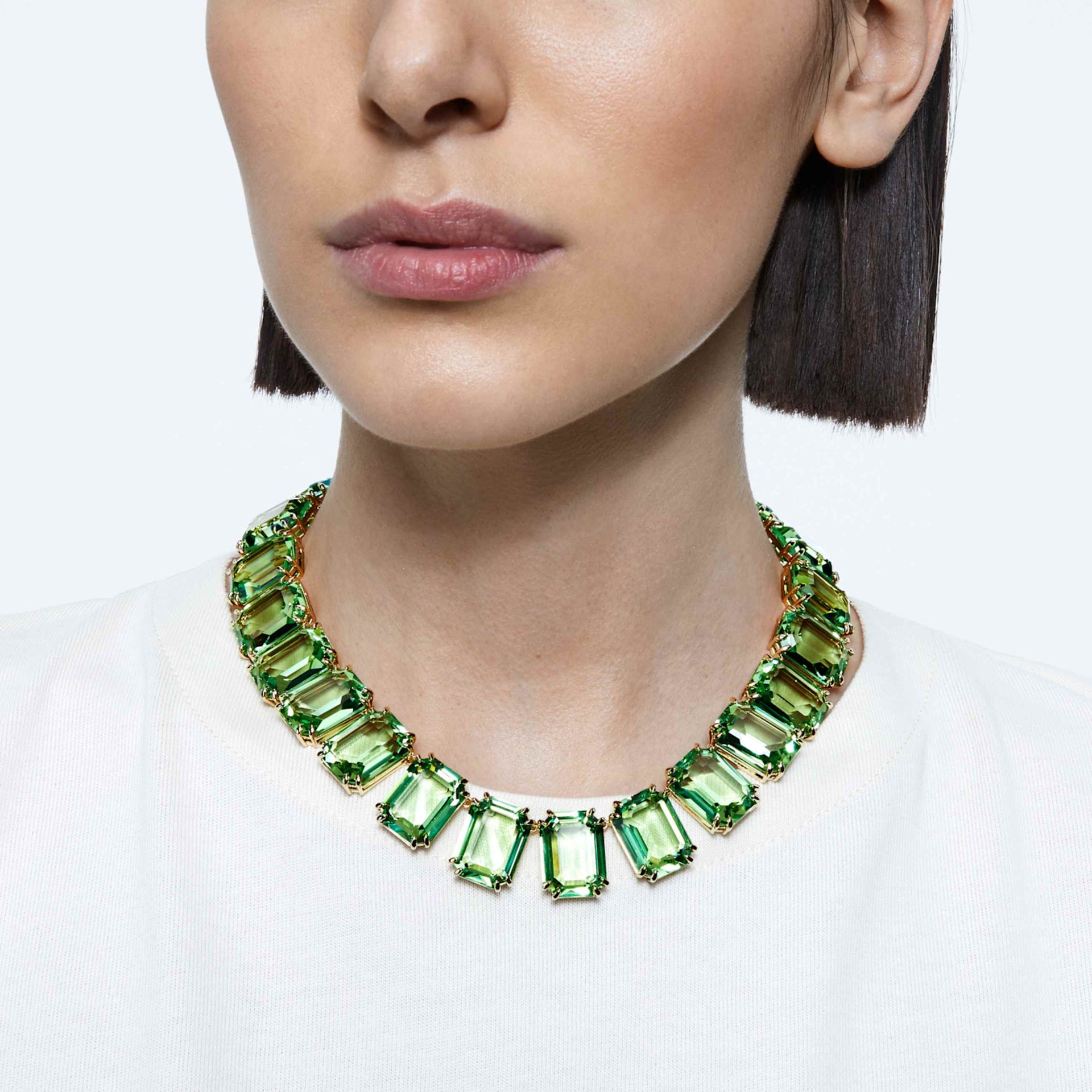 MILLENIA NECKLACE OVERSIZED CRYSTALS OCTAGON CUT GREEN GOLD TONE PLATED