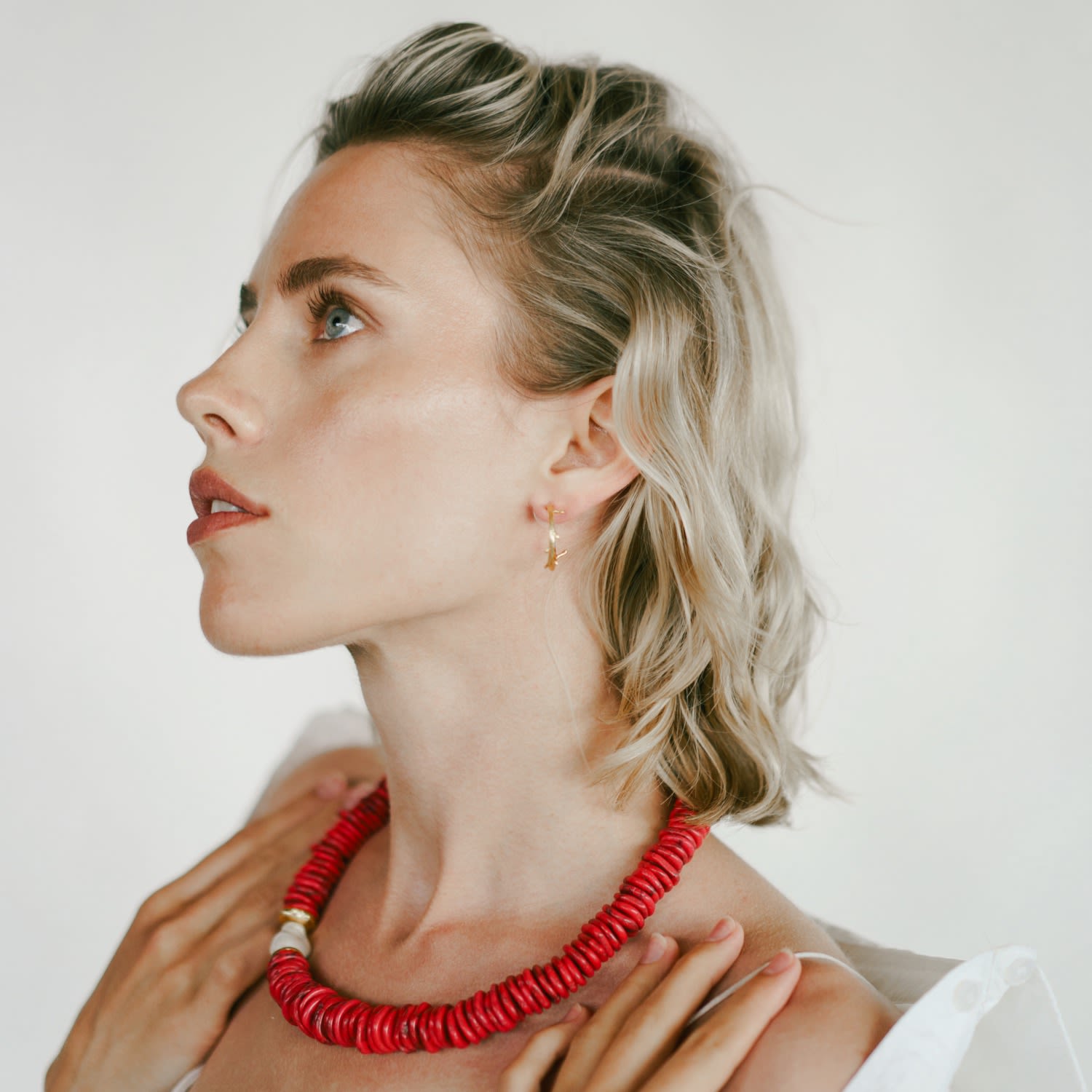 Mimosa - Coral Beaded Necklace With Pearl