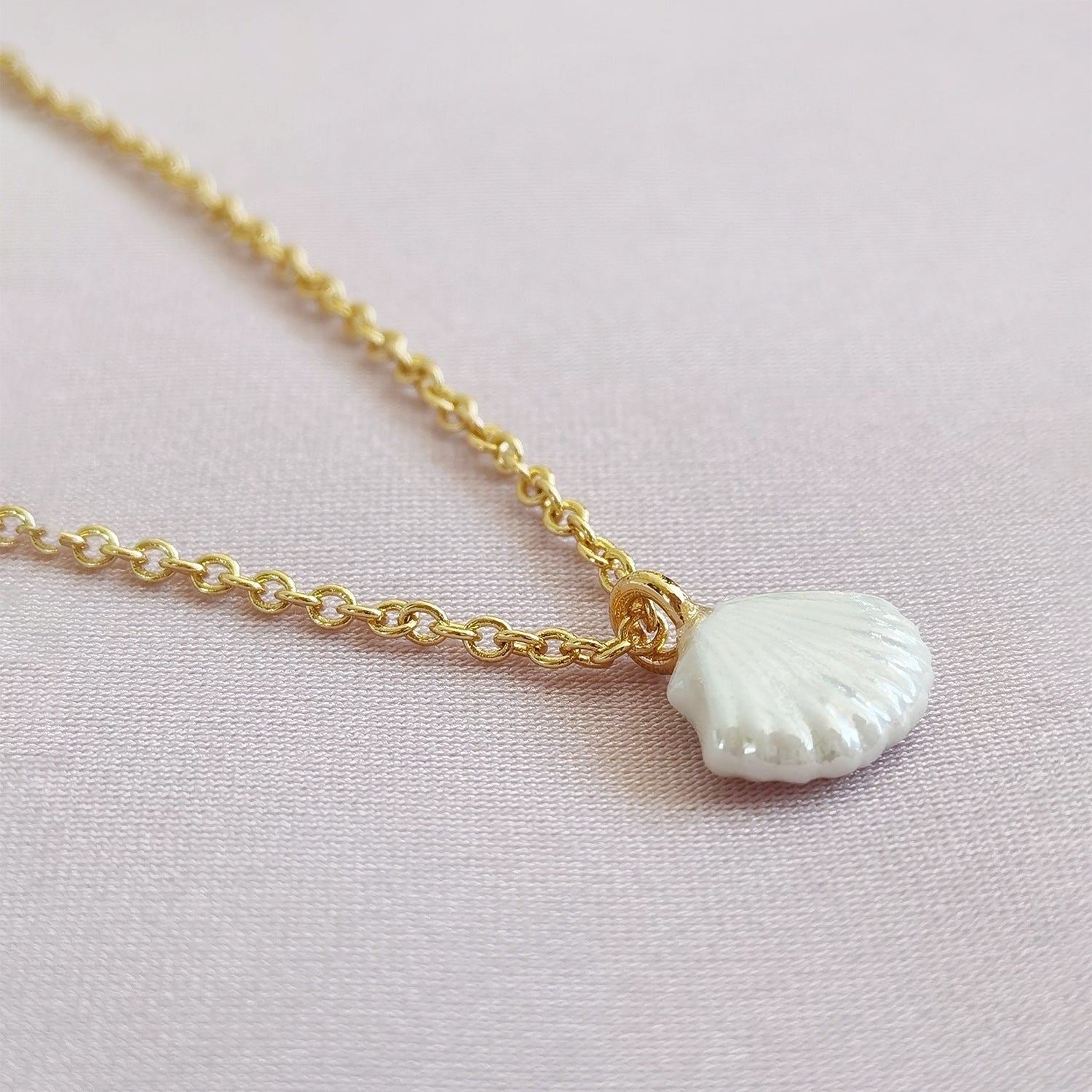 Mini Porcelain Seashell Necklace