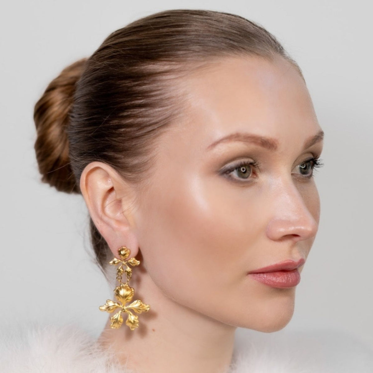 Miss Orchid Rd Earrings - Gold