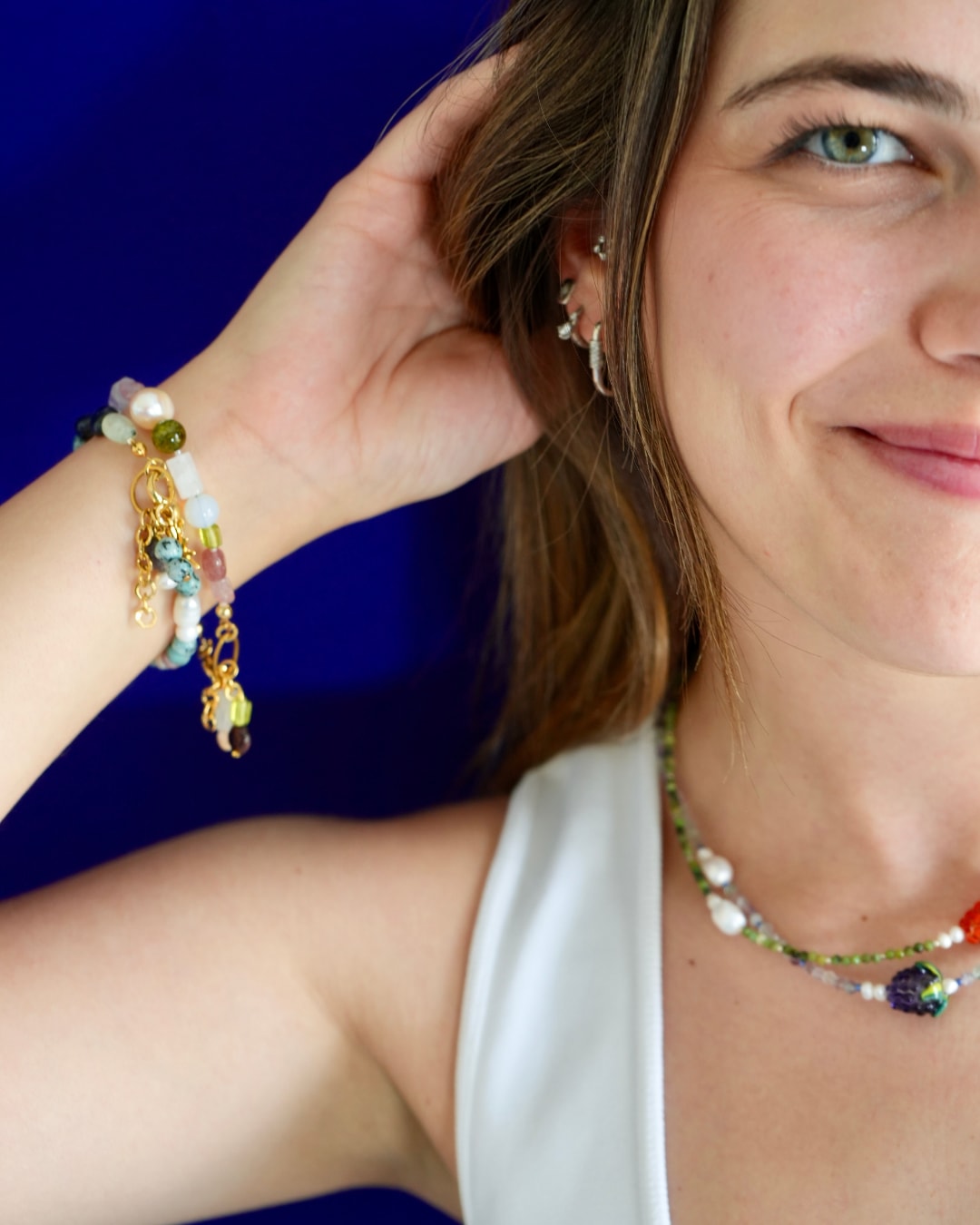 Mon Ami – Delicate Gemstone & Pearl Bracelet In Soft Pink & Light Green