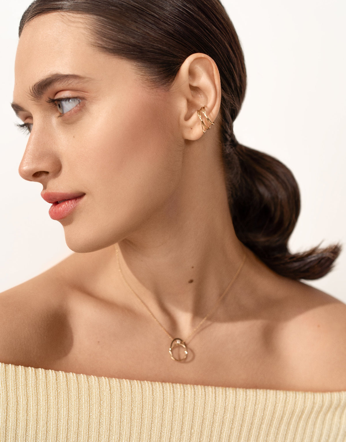 MOON ELLIPSE SMALL EARCUFF