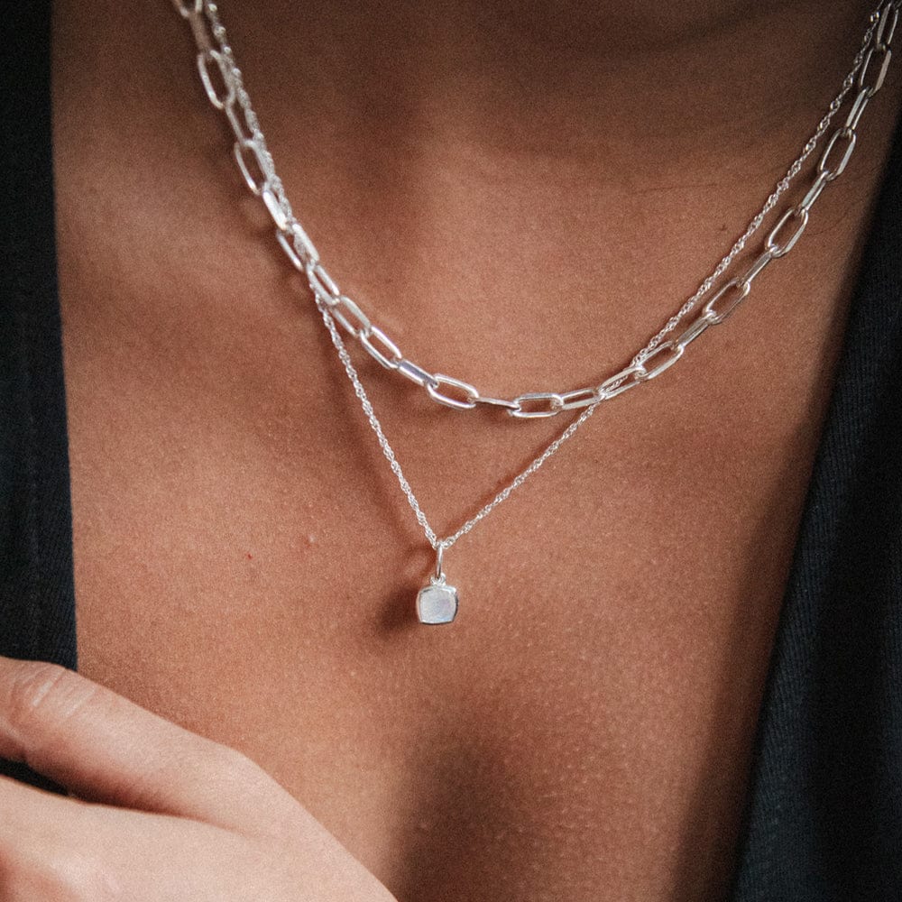 moonstone-june-birthstone-charm-necklace-sterling-silver-daisy-london