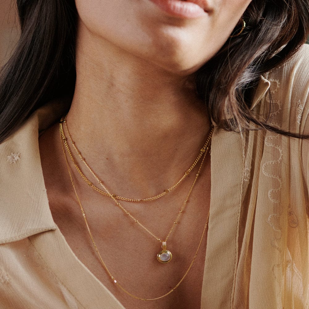 moonstone-pendant-necklace-18ct-gold-plated-daisy-london