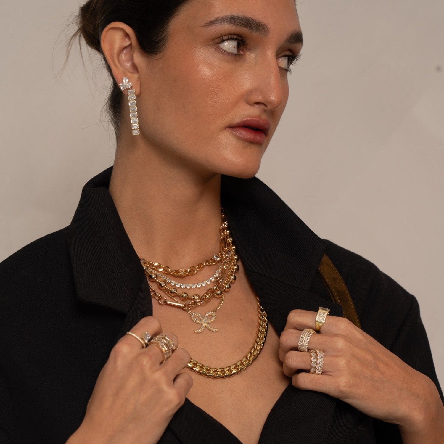 Emerald Bezel-Set Drop Earrings - Gold