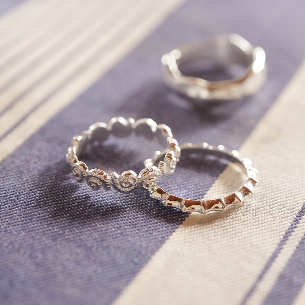 multi-shell-wrap-ring-sterling-silver-daisy-london