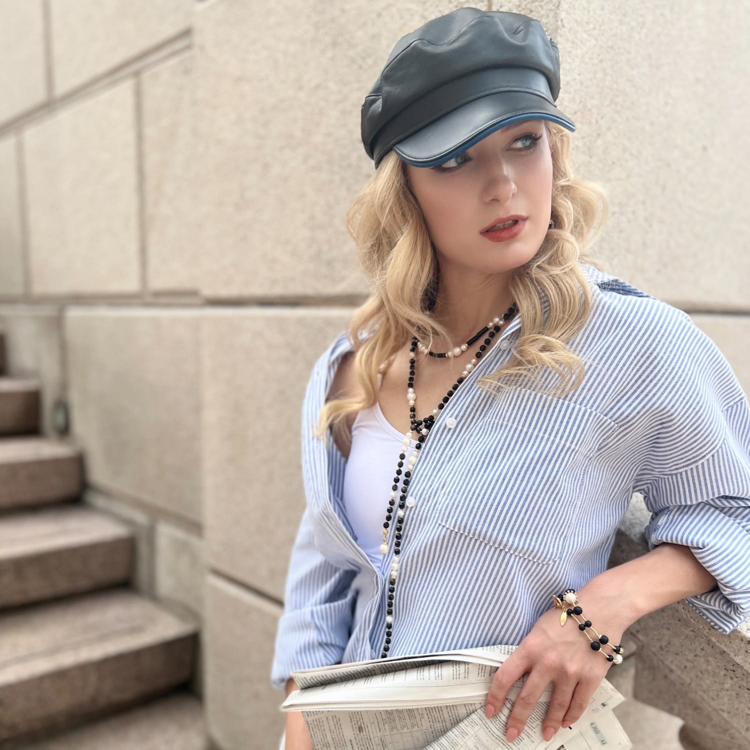 Timeless Black Agate With White Pearls Short Necklace