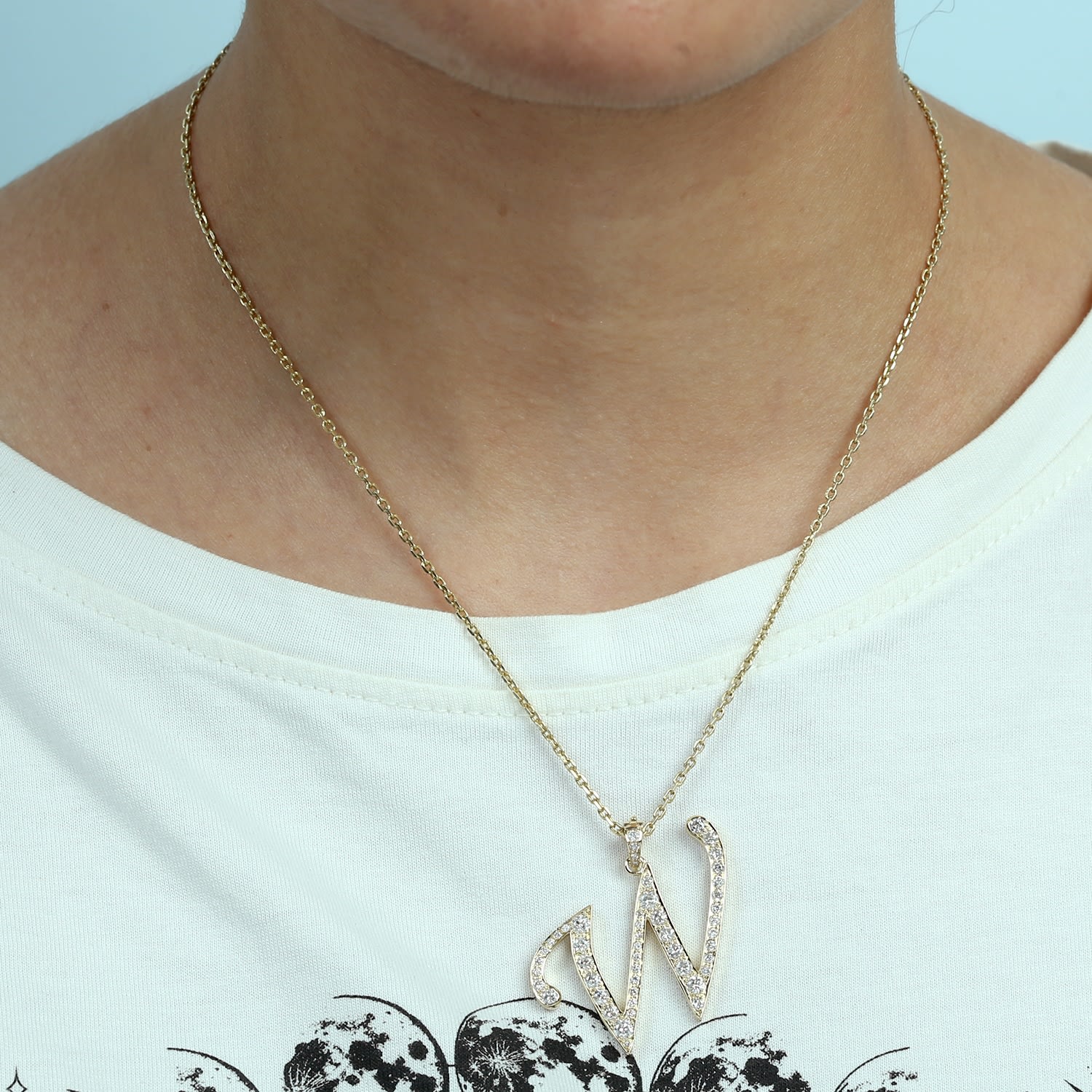 Natural Diamond "W" Initial Alphabet Pendant In Yellow Gold