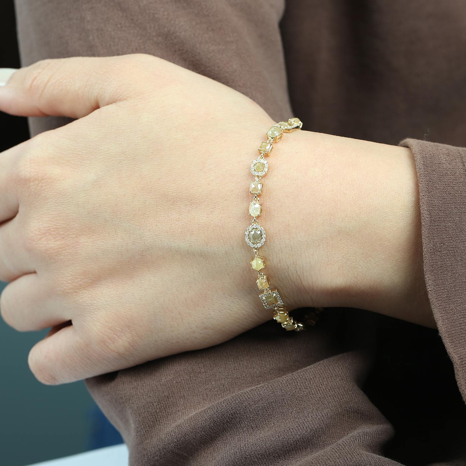 Natural Ice Diamond Fixed And Flexible Bracelet In 18K Yellow Gold