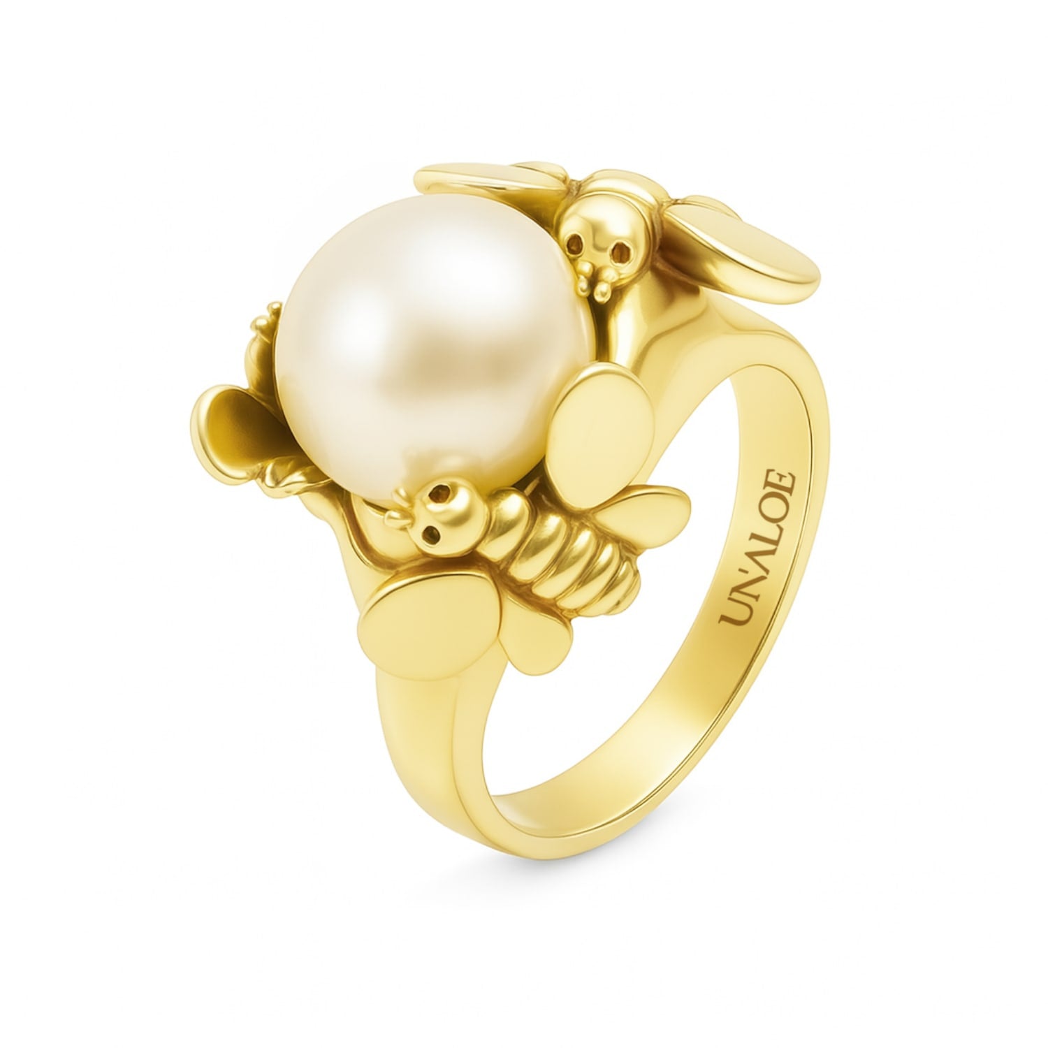 Natural Queen Silver Ring, Gold-Plated With Natural Pearl
