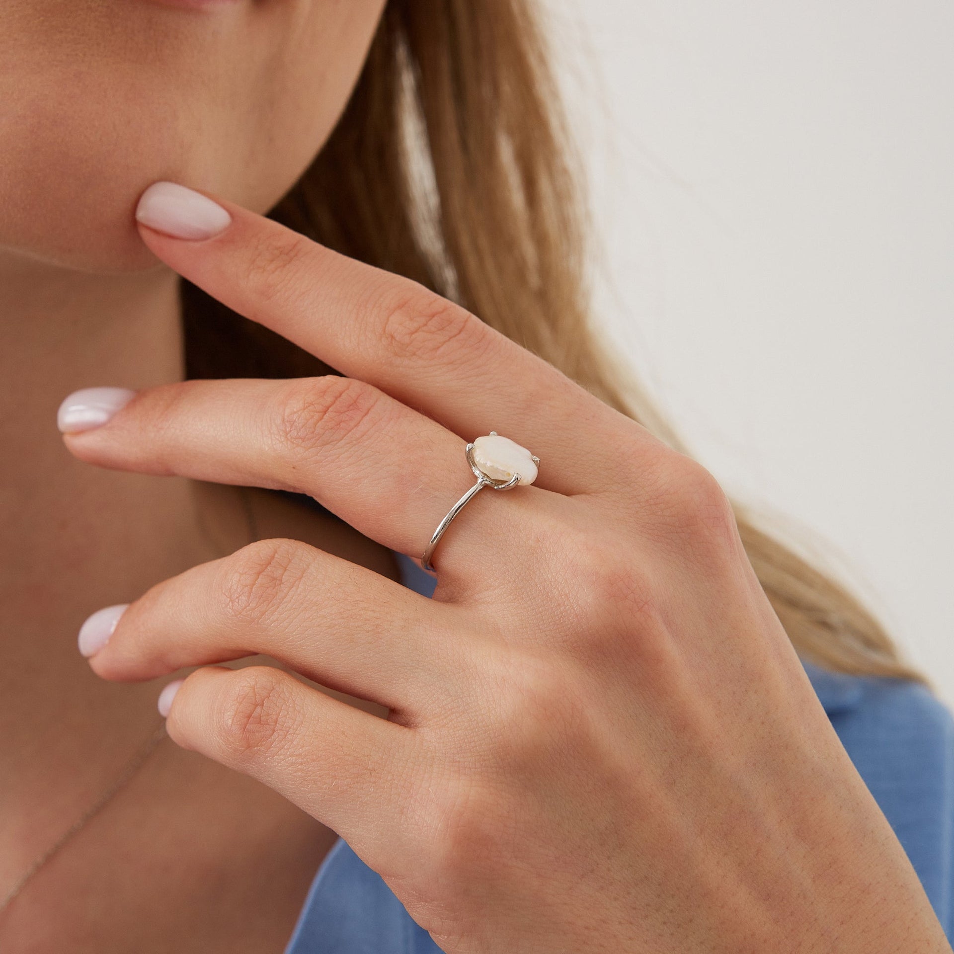 Natural Irregular Baroque Pearl Adjustable Sterling Silver Hammered Ring - Silver