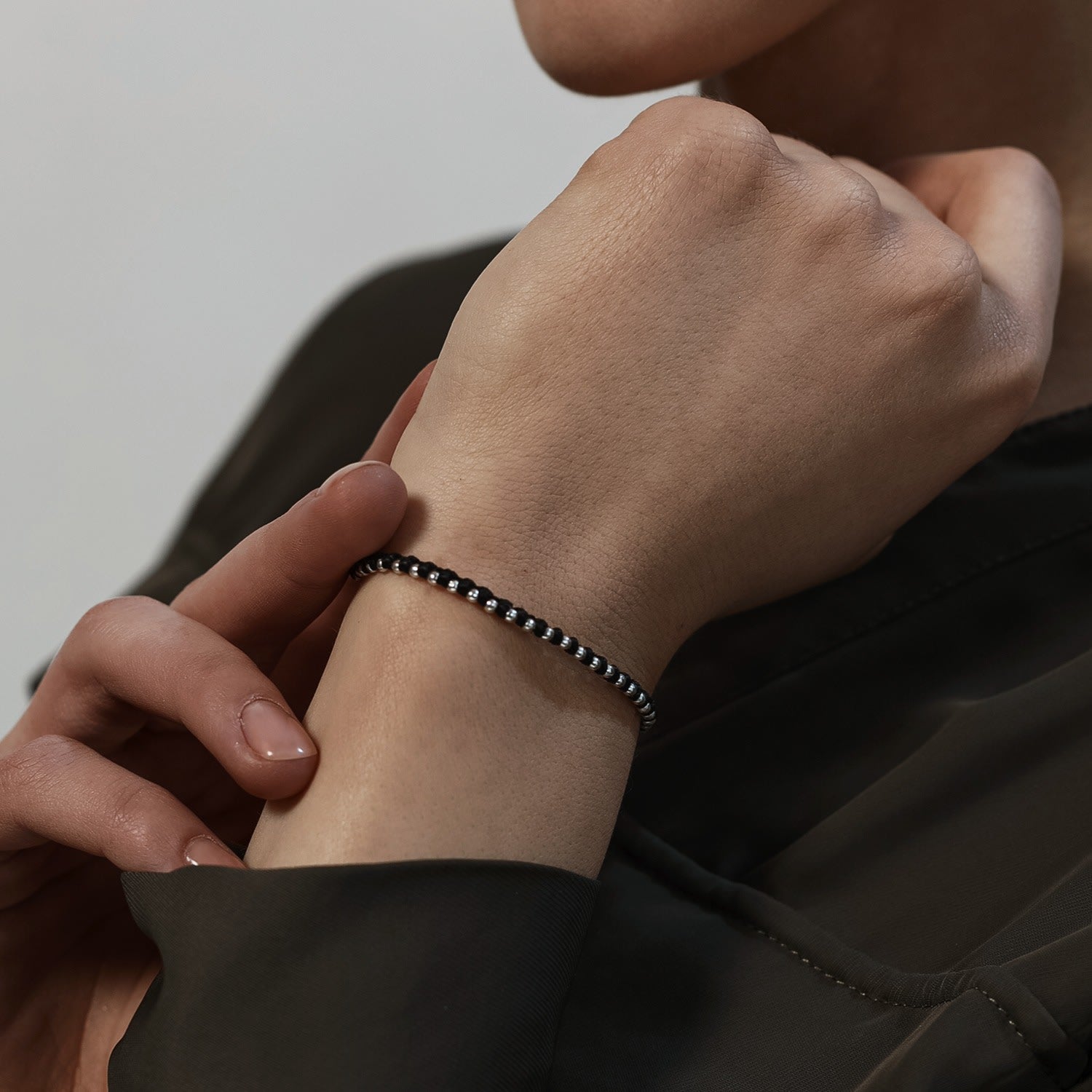 Nature-Inspired Chic Green Friendship Bracelet - Spitafields