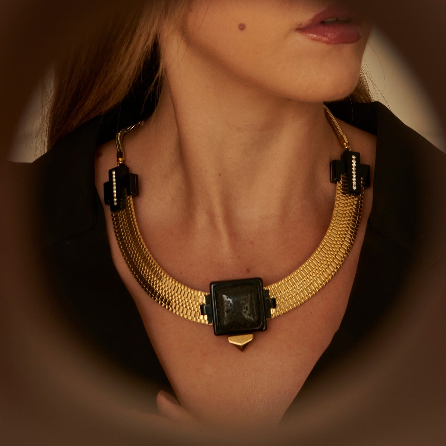 Necklace Minaret Black