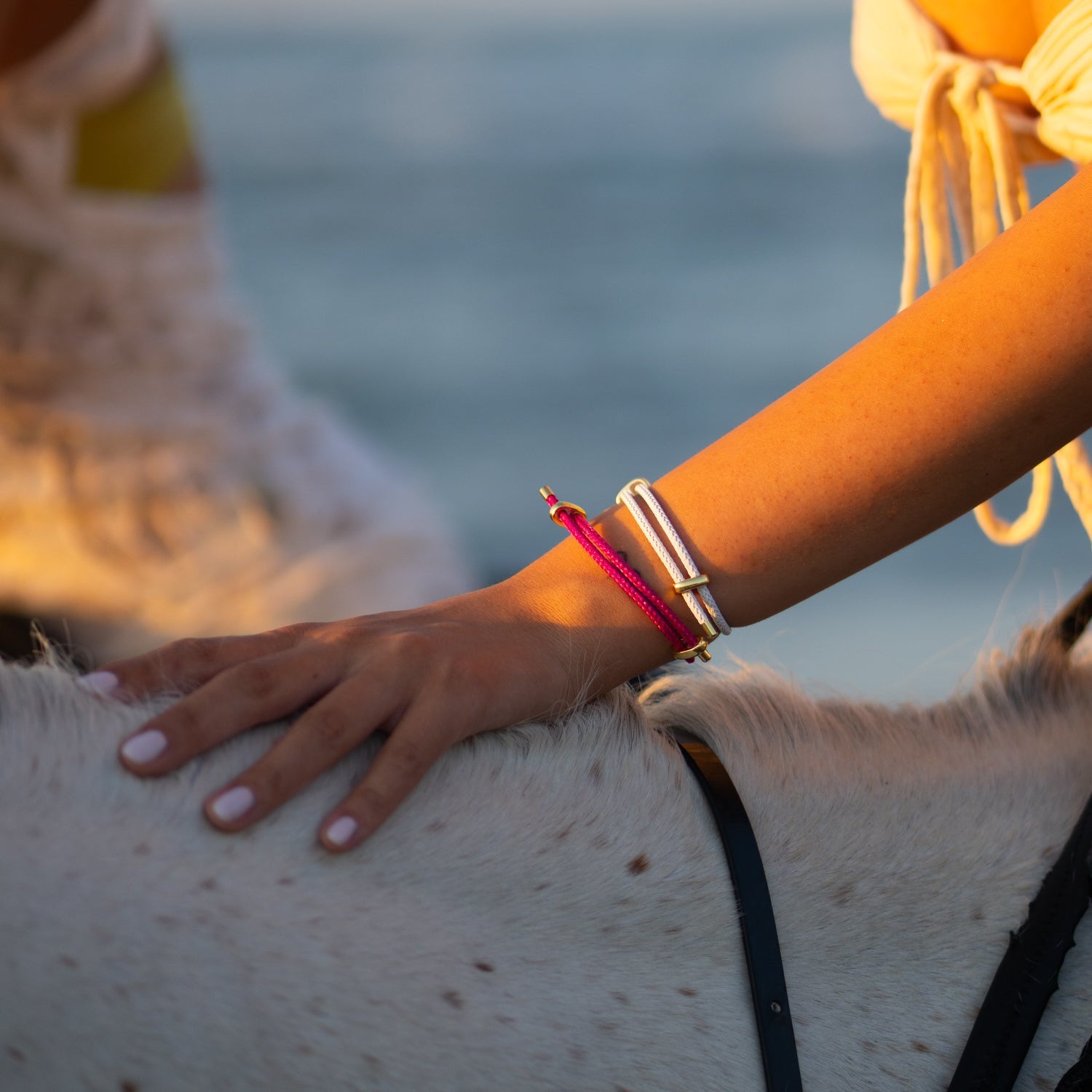 Neon Pink Glow Adjustable Gold Rope Bracelet - Pink