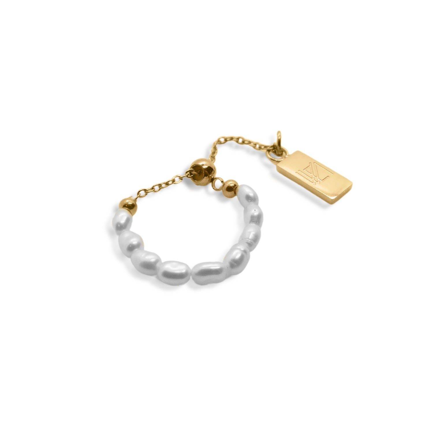 Neya Adjustable Pearl Chain Ring