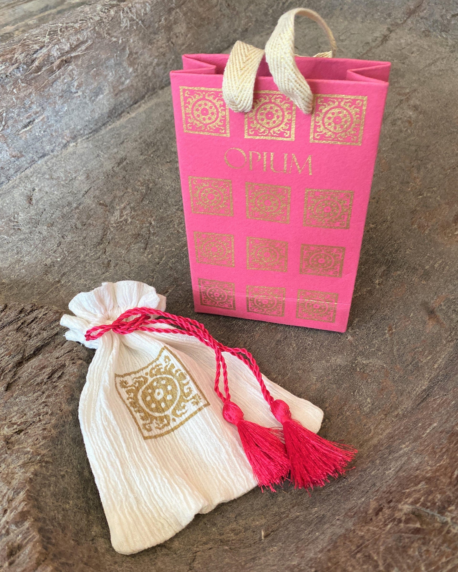 Jali Shard Cocktail Earrings - Black Pyrite