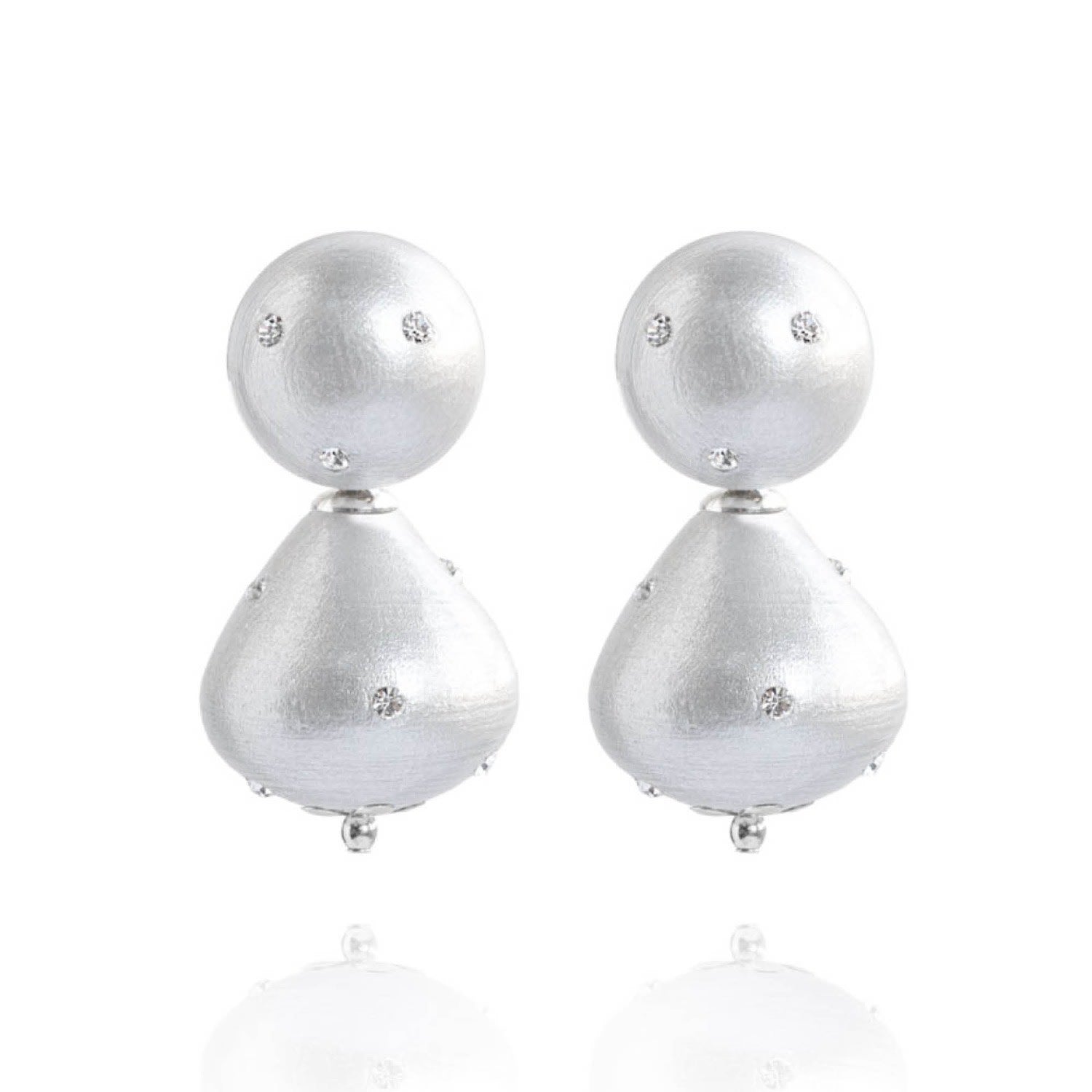 Nina Earrings In Jet Frost