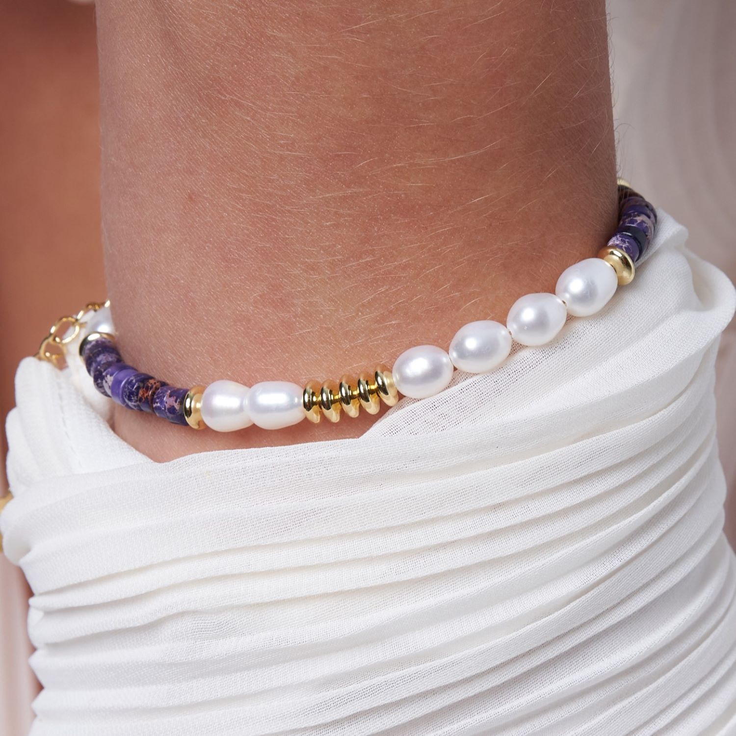Nova Oval Cultured Freshwater Pearl Bracelet With Purple Jasper & Gold Beads