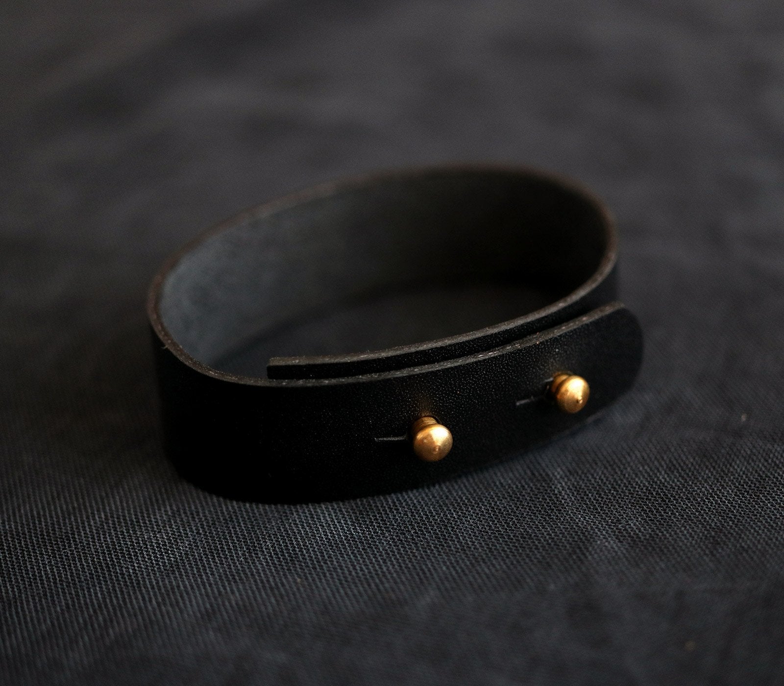 Adjustable Minimalist Leather Bracelet - Gray