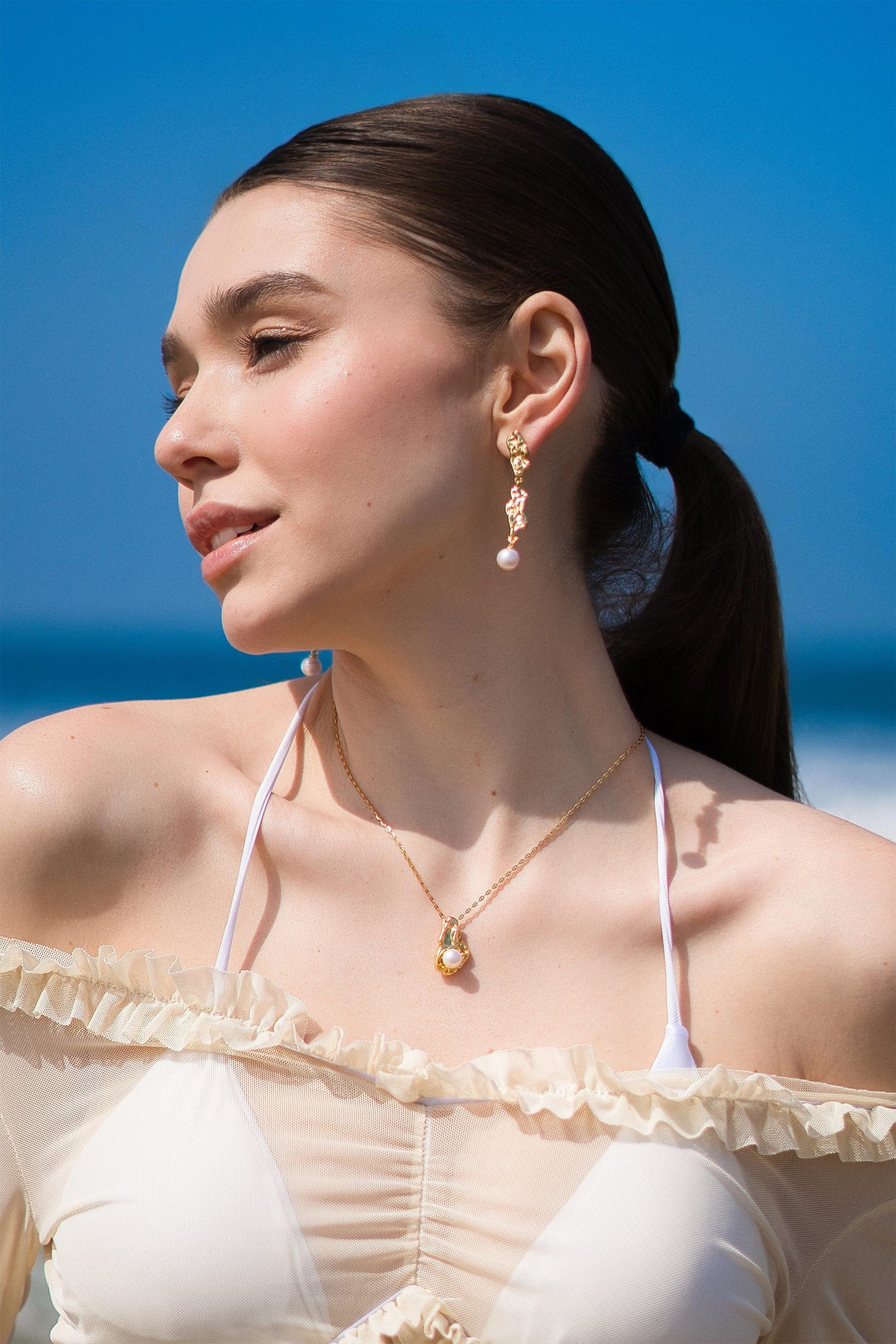 Nyla Gold Molten Freshwater Pearl Drop Earring