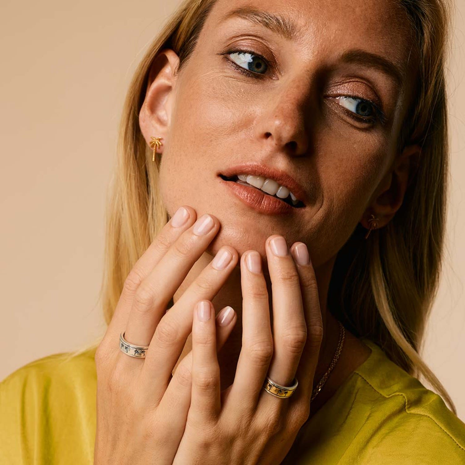 Oasis Palm Silver Mixed Spinning Ring