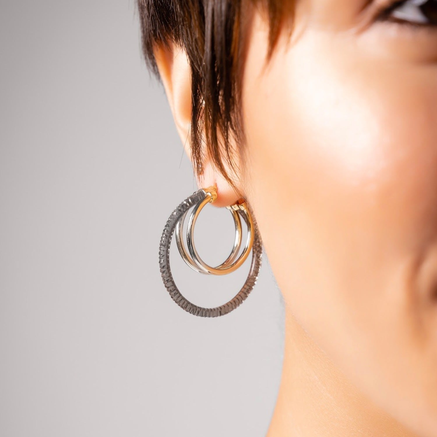 Multi Hoop Earrings In Blackberry